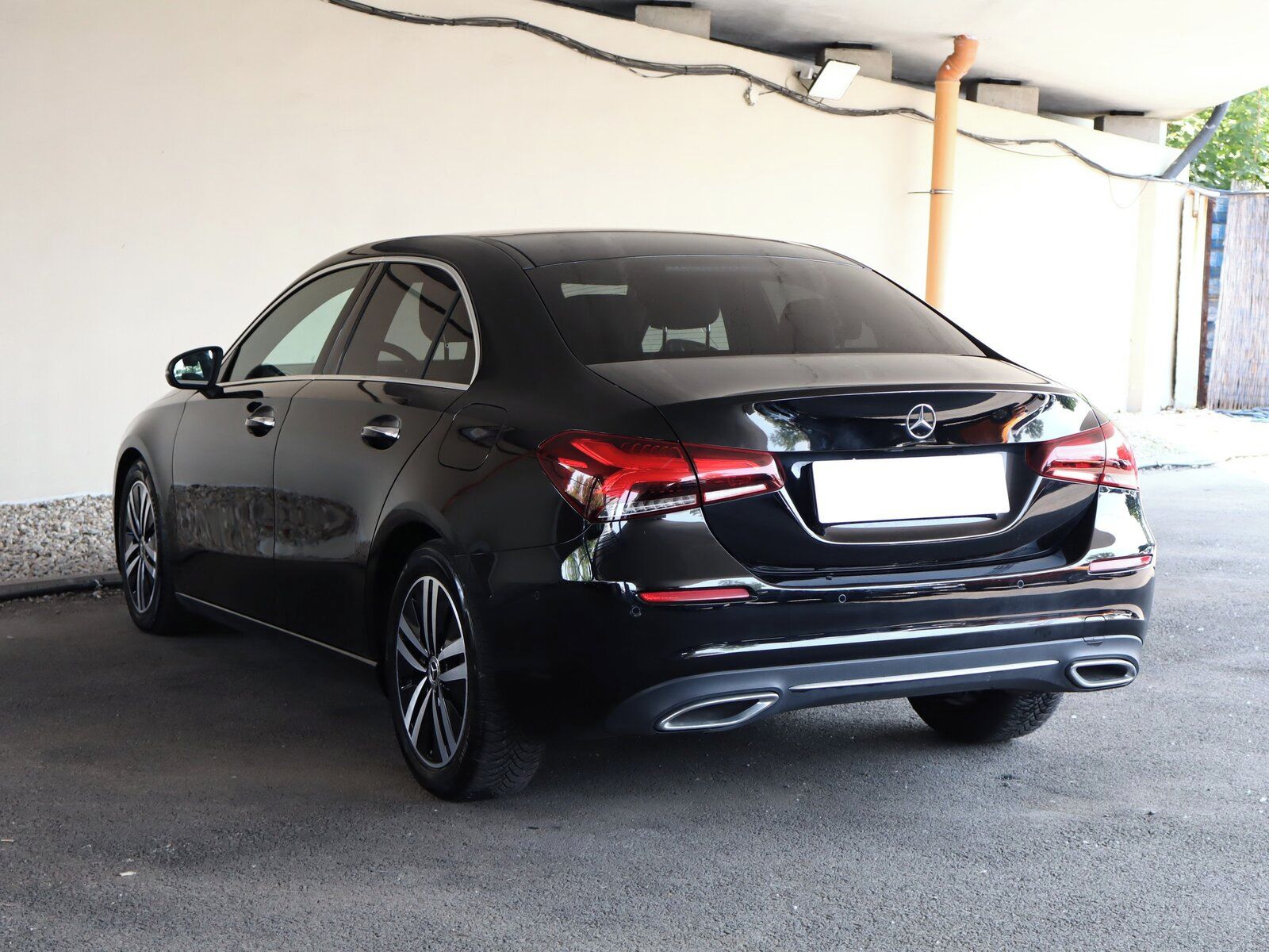 Mercedes-Benz Třídy A, 180, Automat, Kůže, Navi - fotka 4
