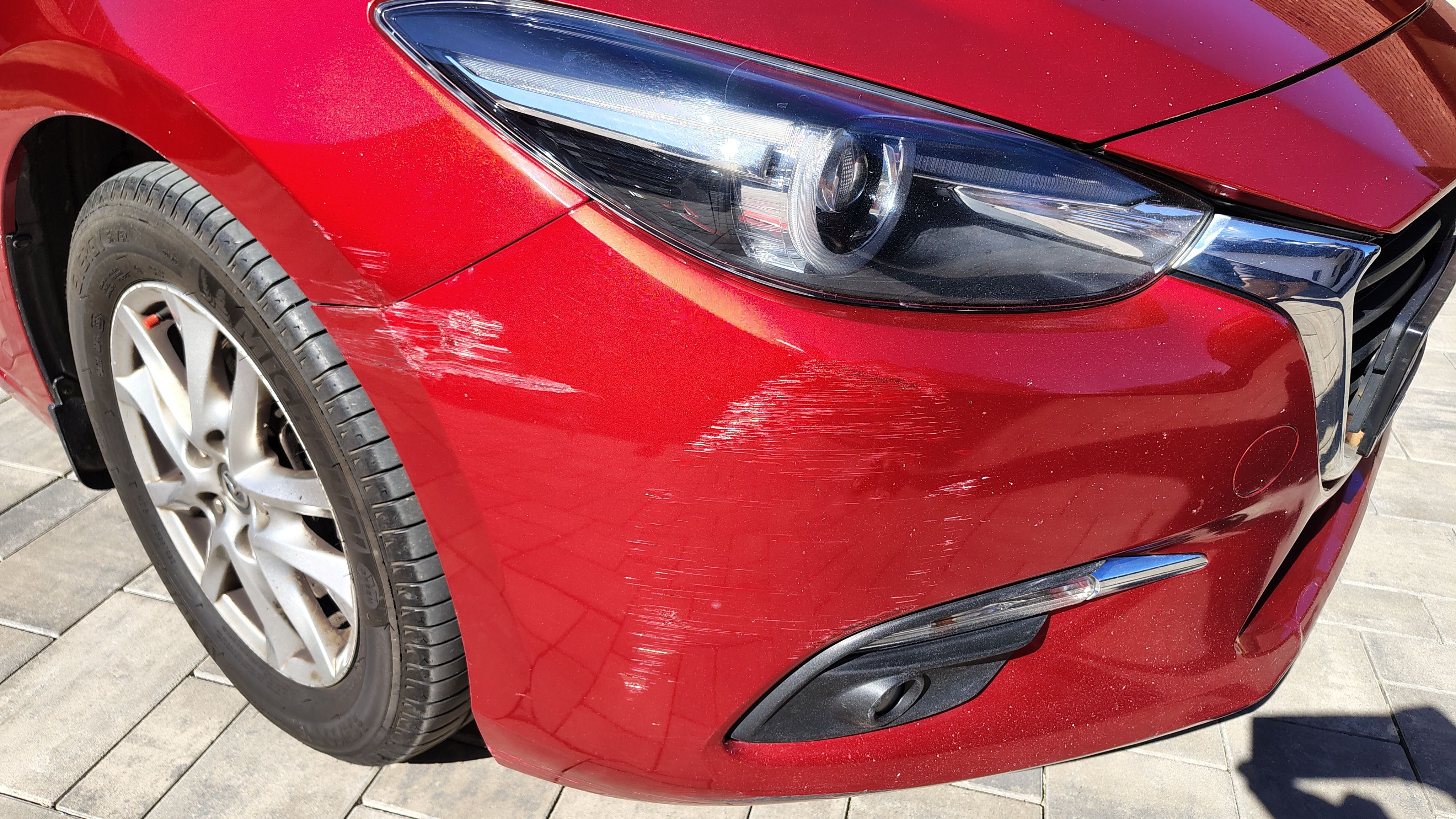 Mazda 3, 2.0 skyactiv - fotka 4