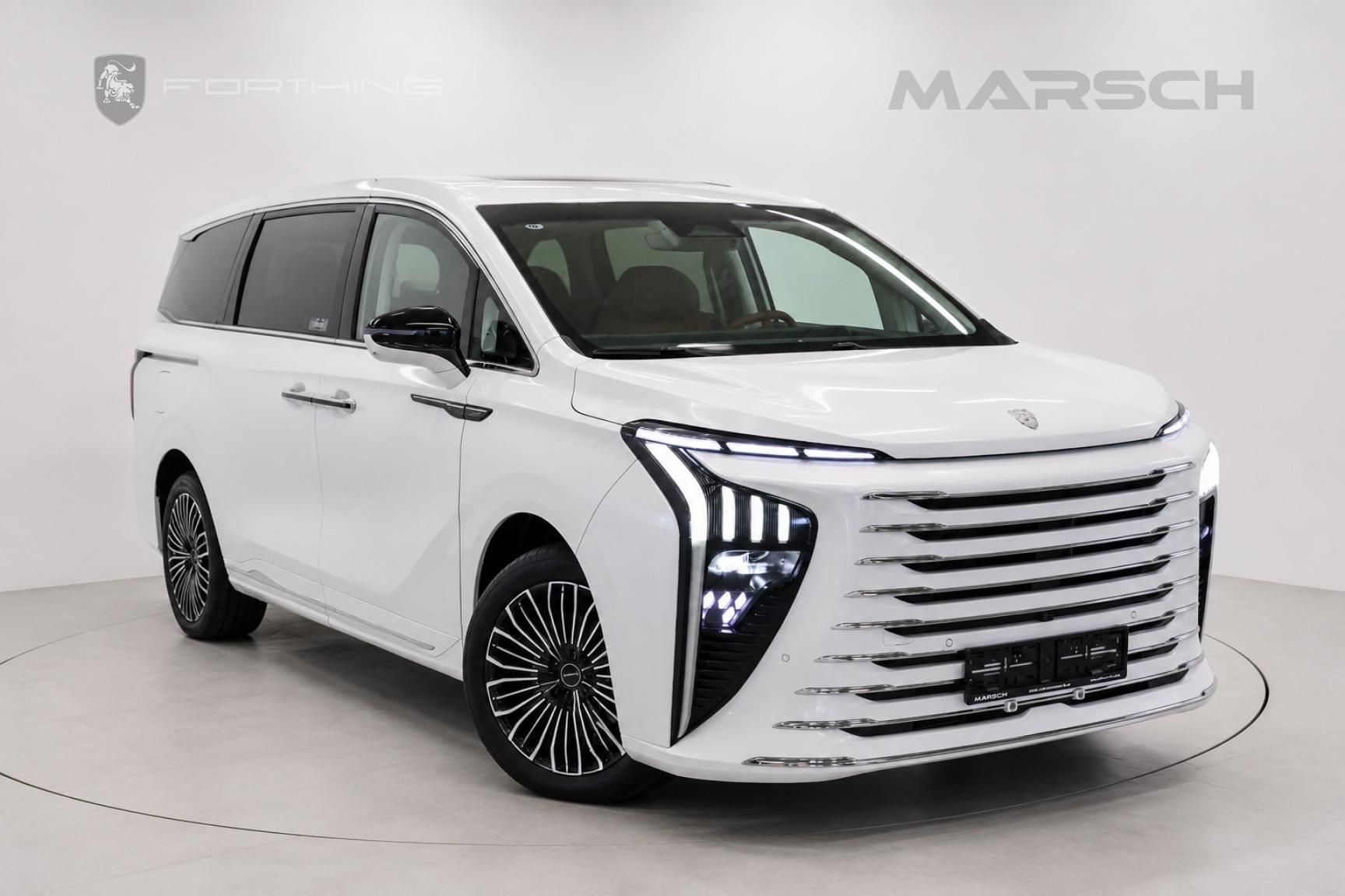 Dongfeng U-Tour, V9 PHEV