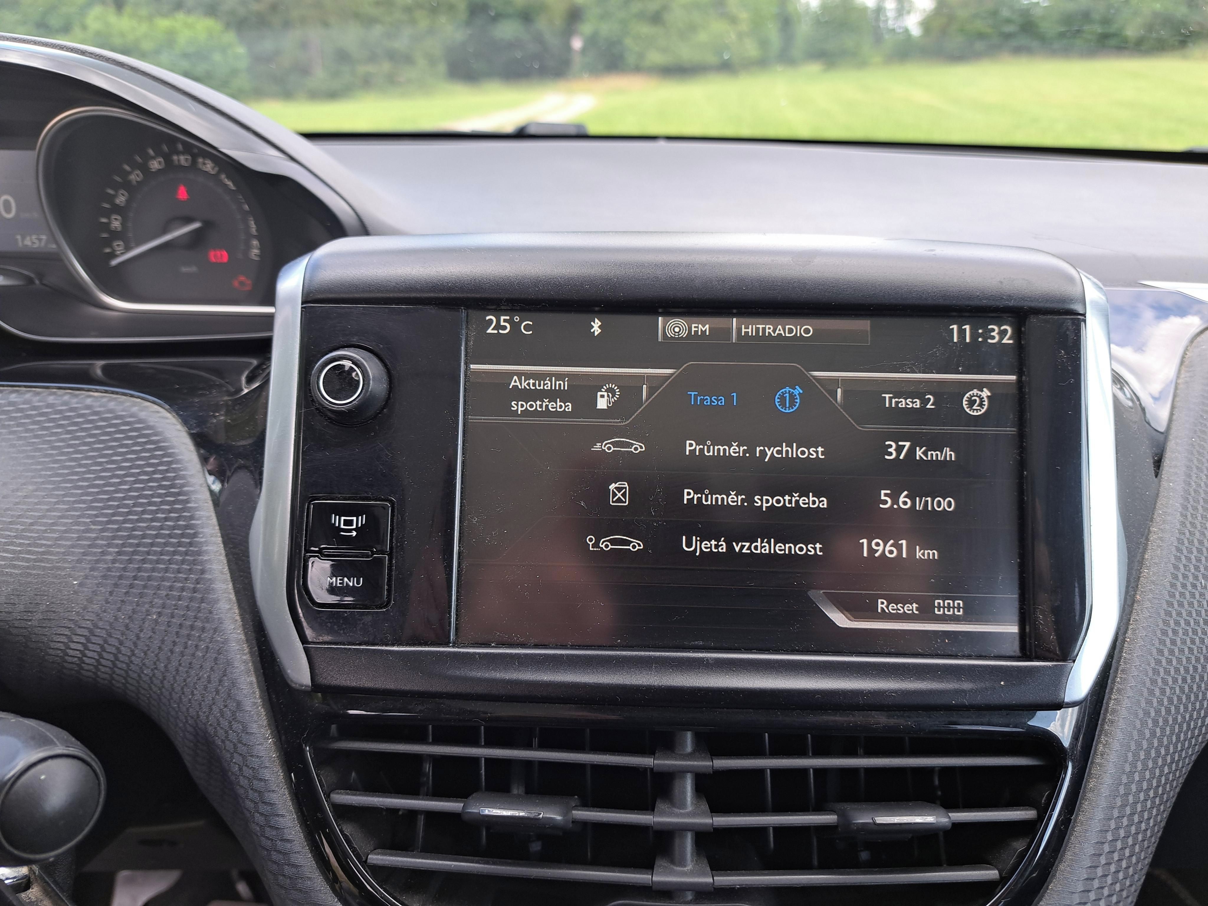 Peugeot 2008 - fotka 4