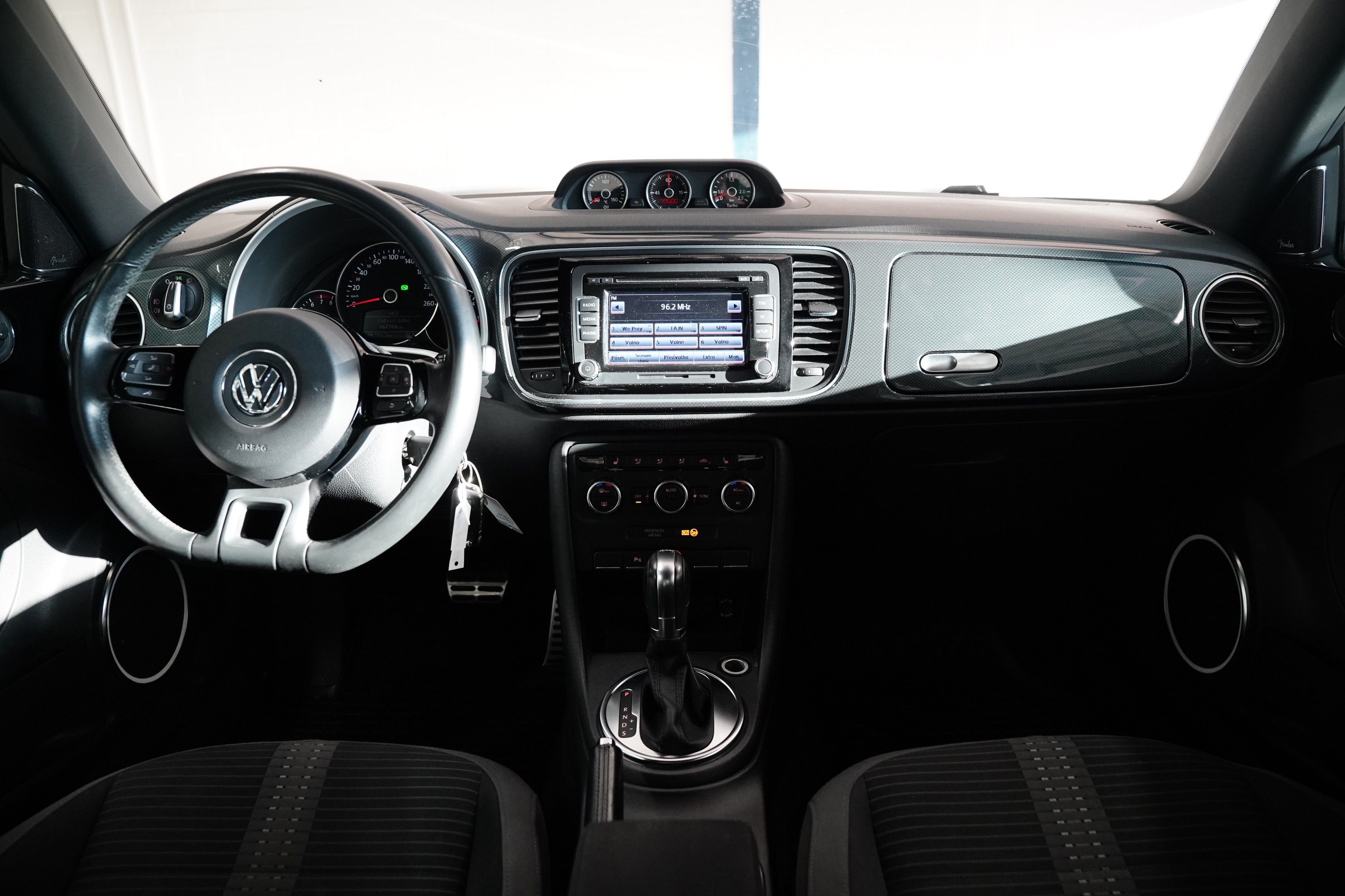 Volkswagen Beetle, 2.0 TSI 147 kW DSG Fender - fotka 5