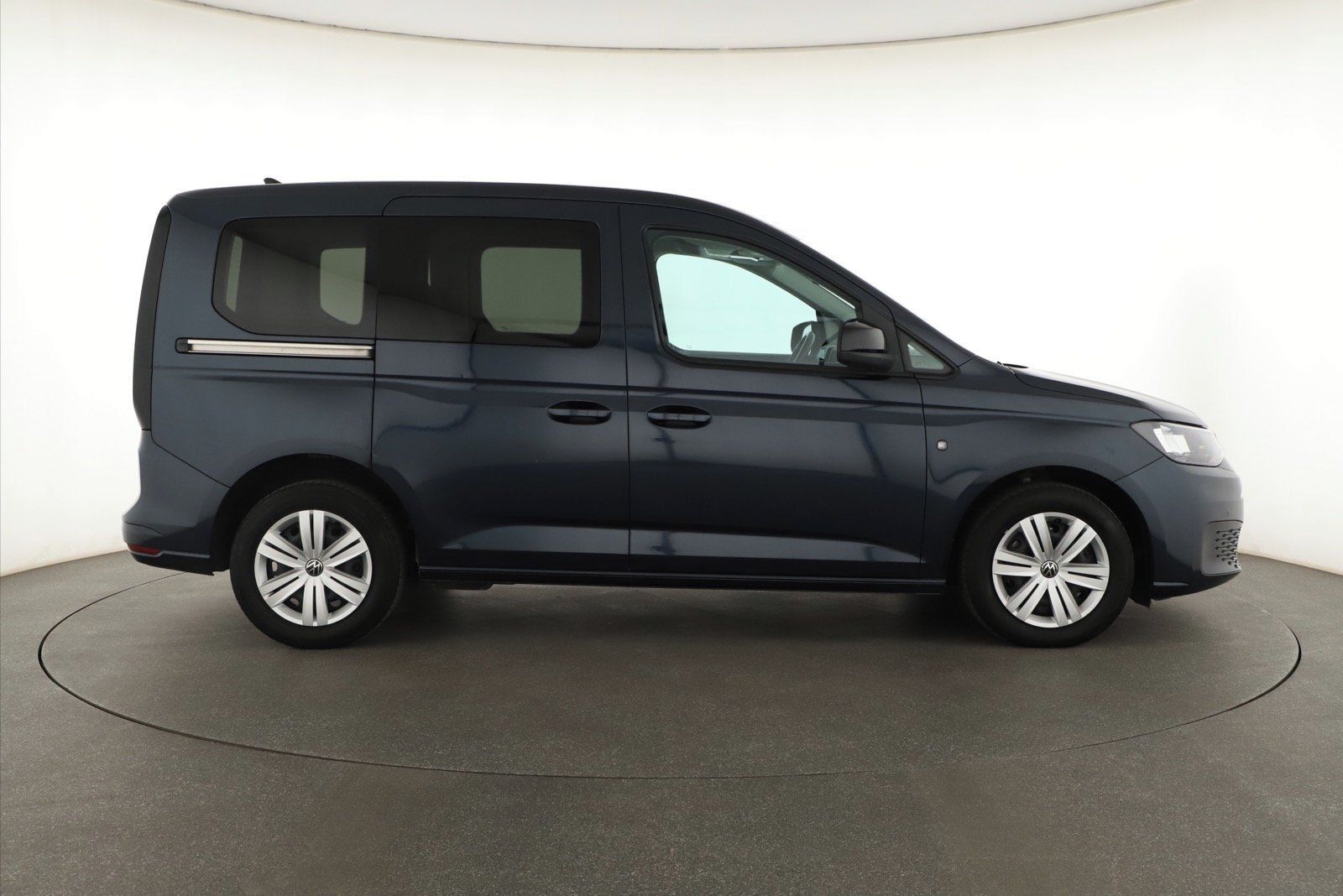 Volkswagen Caddy, 2.0 TDI, 5Míst, Klima, Automat - fotka 6
