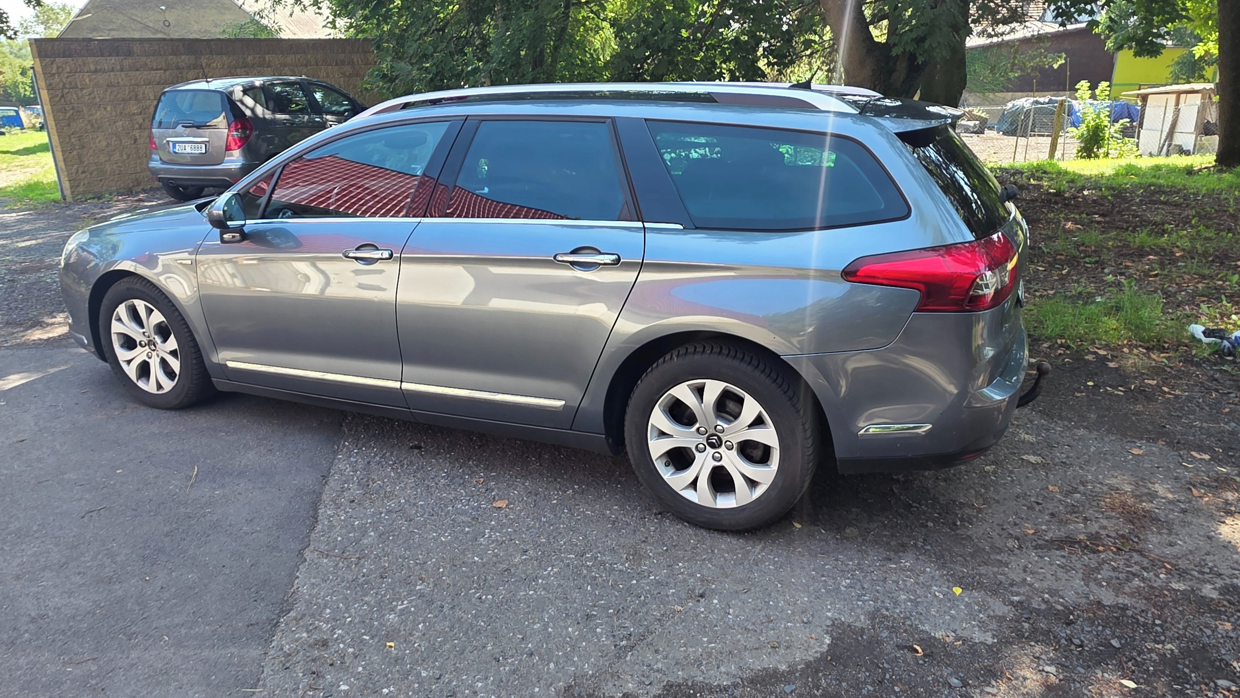 Citroën C5, Citroën C5 2.0 HDi , EXCLUSIVE - fotka 3