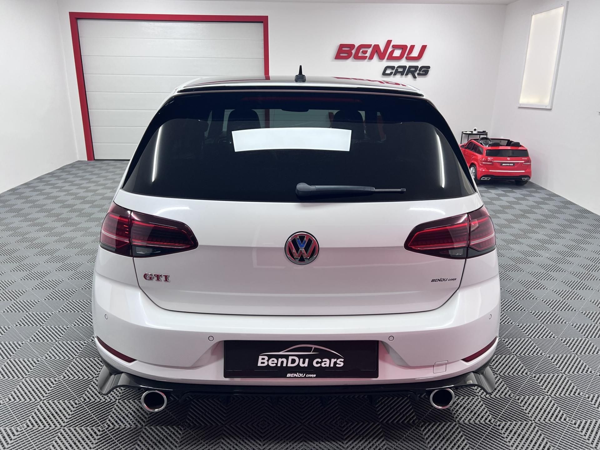 Volkswagen Golf, GTI TCR, 2.0 TSI 213 kW - fotka 5