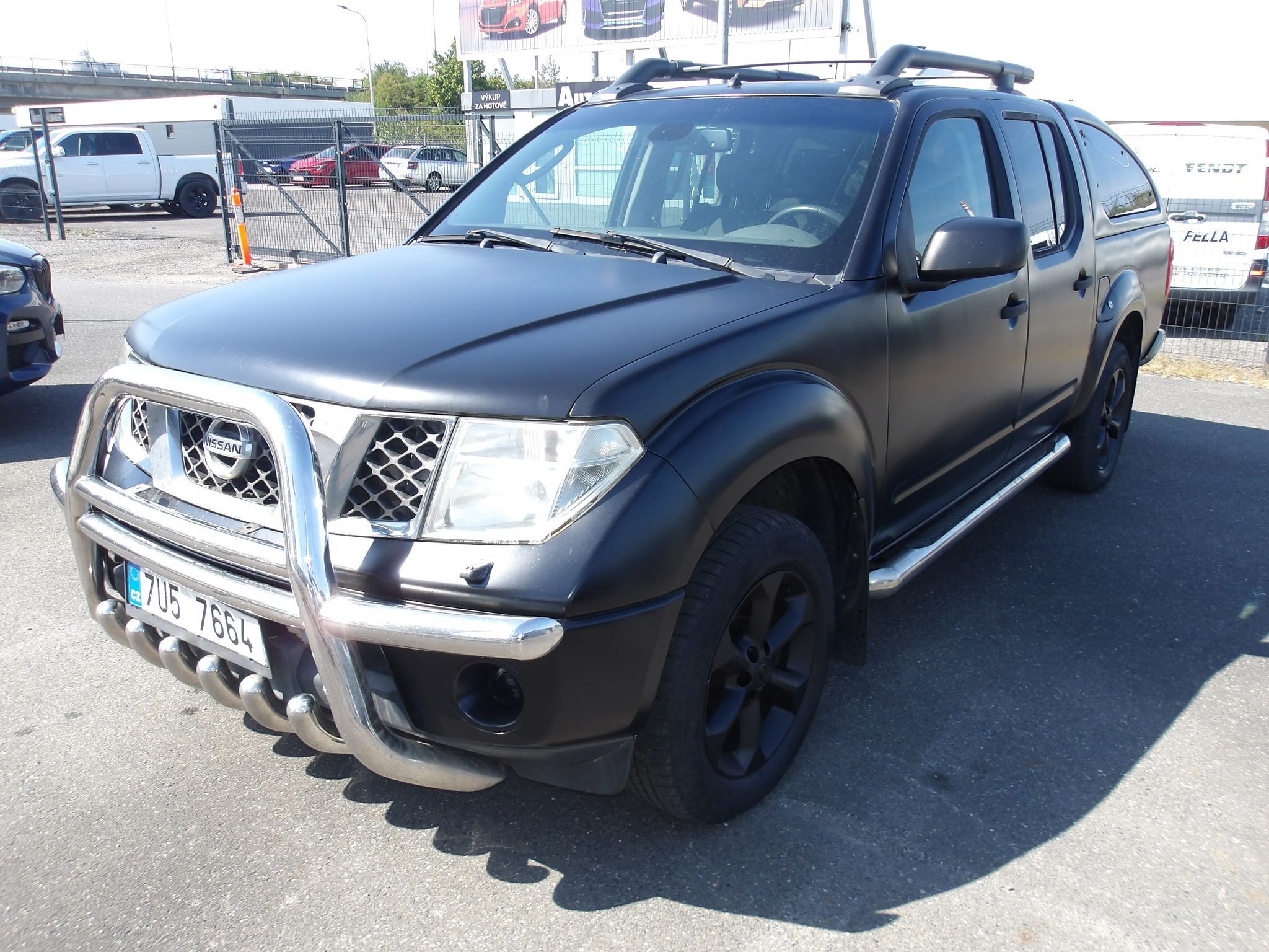 Nissan Navara, 2,5TDCi 4x4 NAJ.200000km !