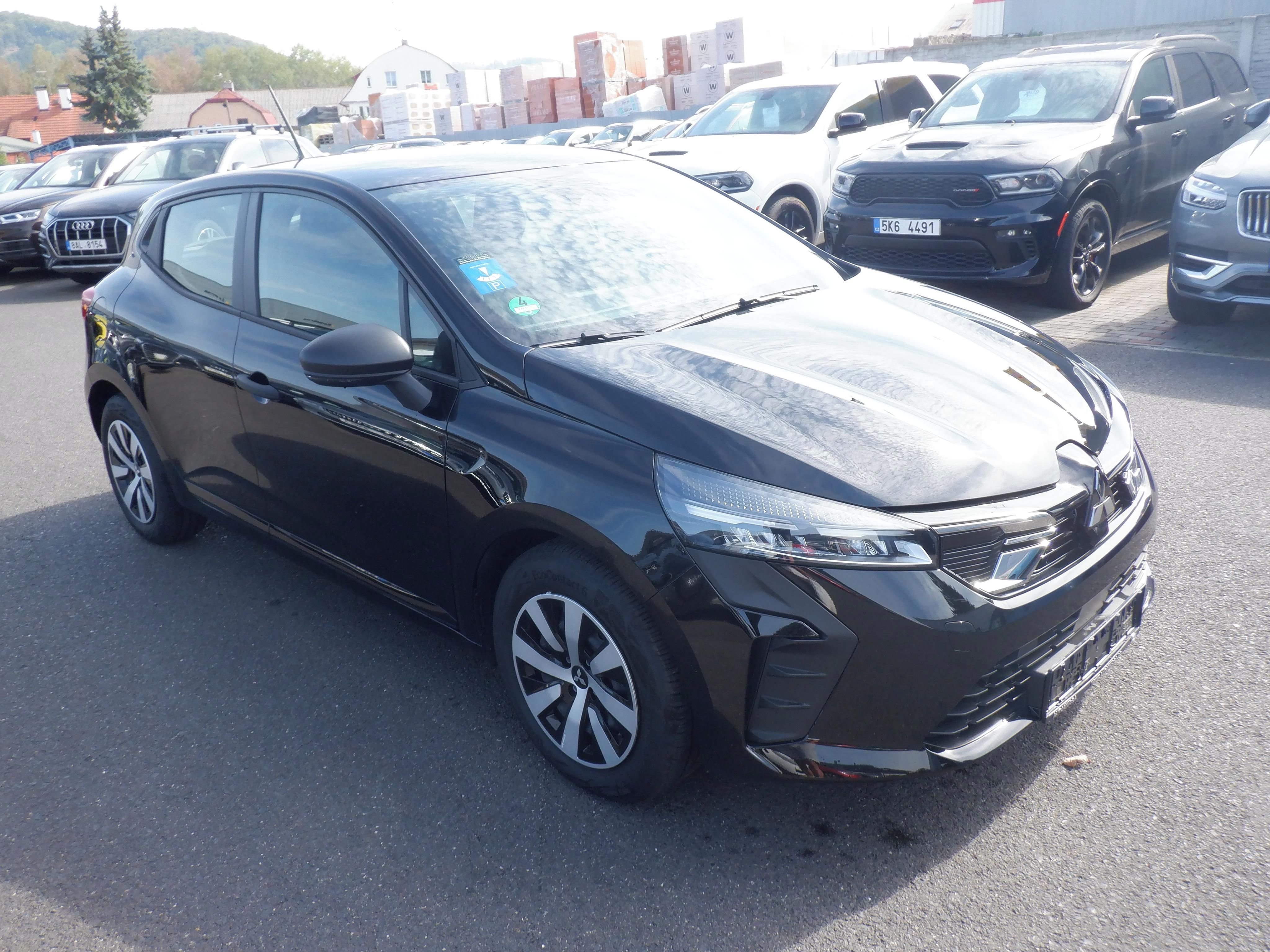 Mitsubishi Colt, 1.0i 49kW Basic Plus - fotka 3
