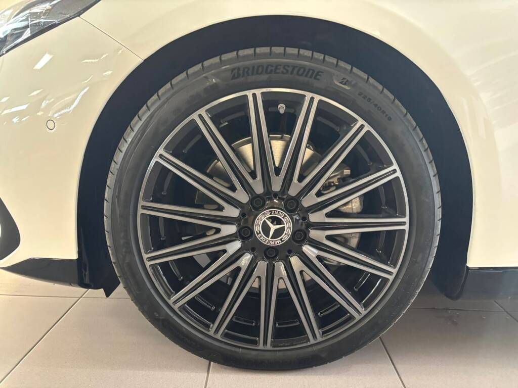 Mercedes-Benz CLA, 350 4MATIC Shooting Brake s te - fotka 5