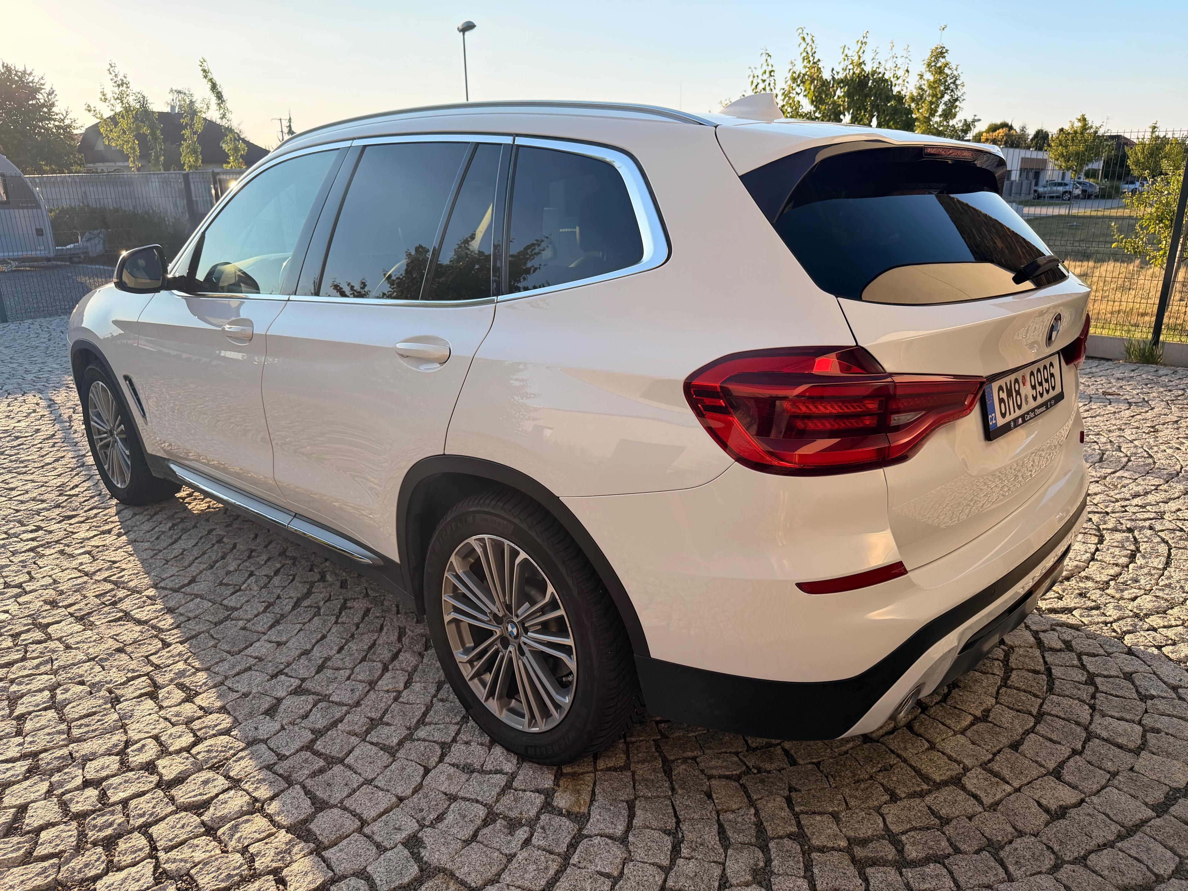 BMW X3 - fotka 4