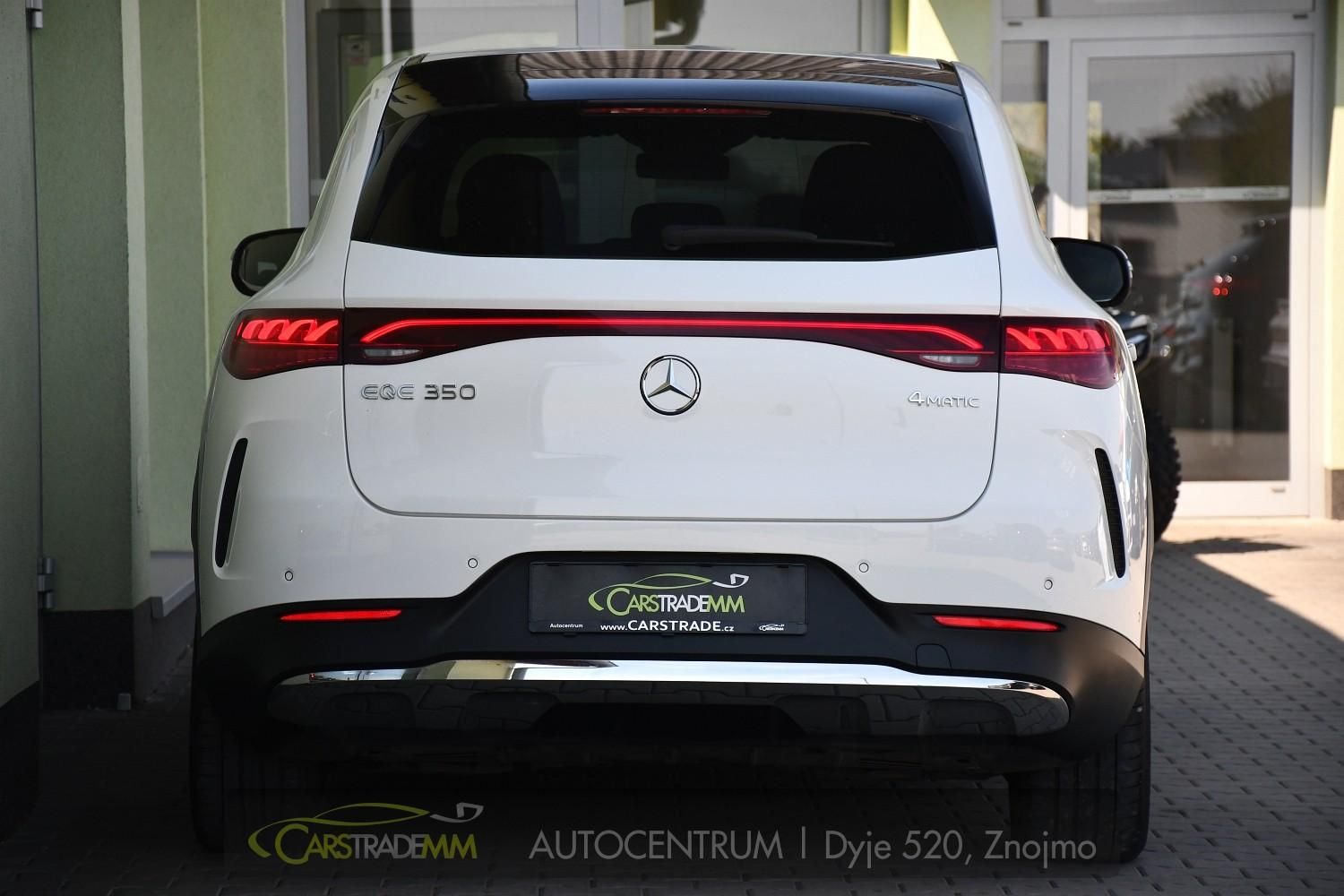 Mercedes-Benz EQE, 350 4MATIC - fotka 4