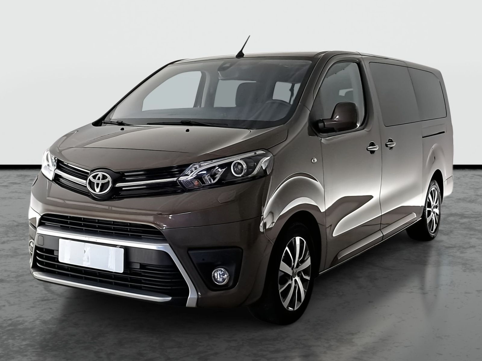 Toyota Proace Verso, 2.0 D-4D, Family, 8 míst, L2 - fotka 3