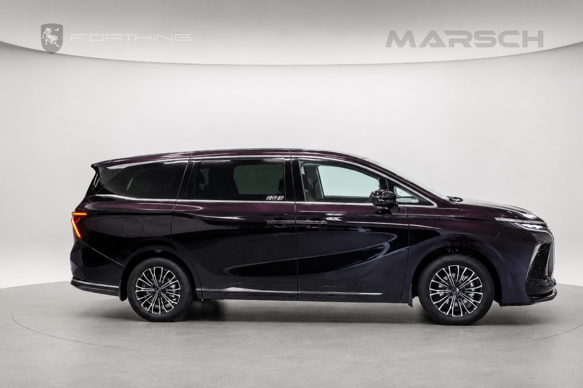 Forthing U-Tour V9, PHEV - fotka 5