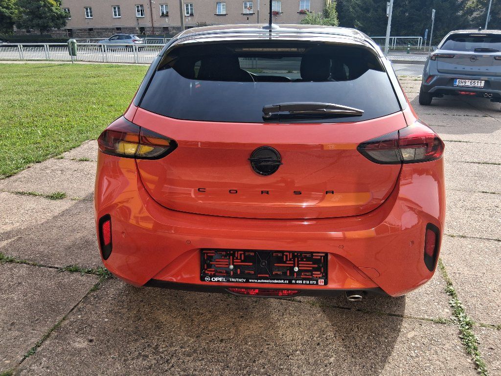 Opel Corsa, YES 1,2 TURBO 74 kW - fotka 5