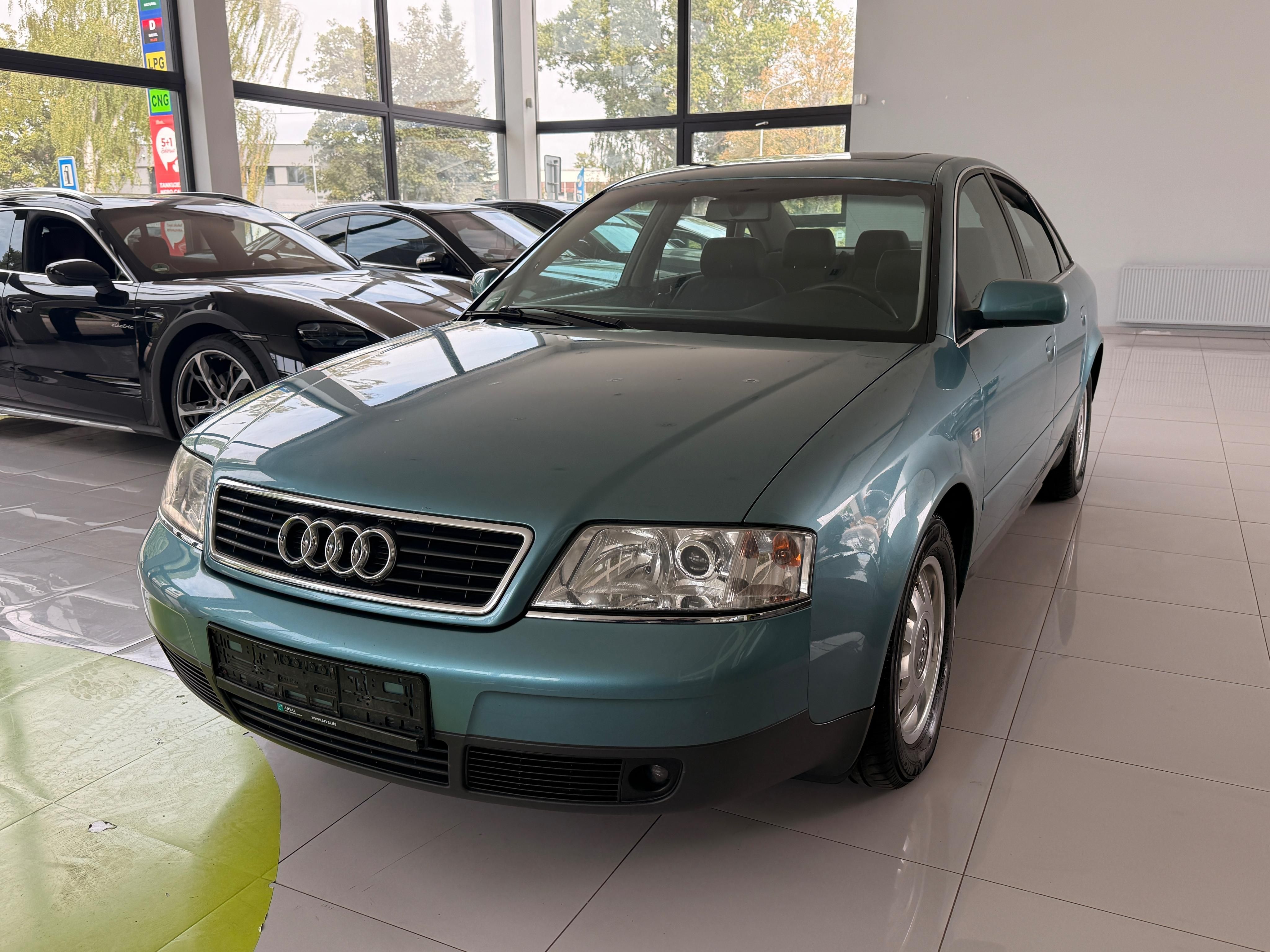Audi A6, 2.4i 121kW 183065 km TOP STAV - fotka 4