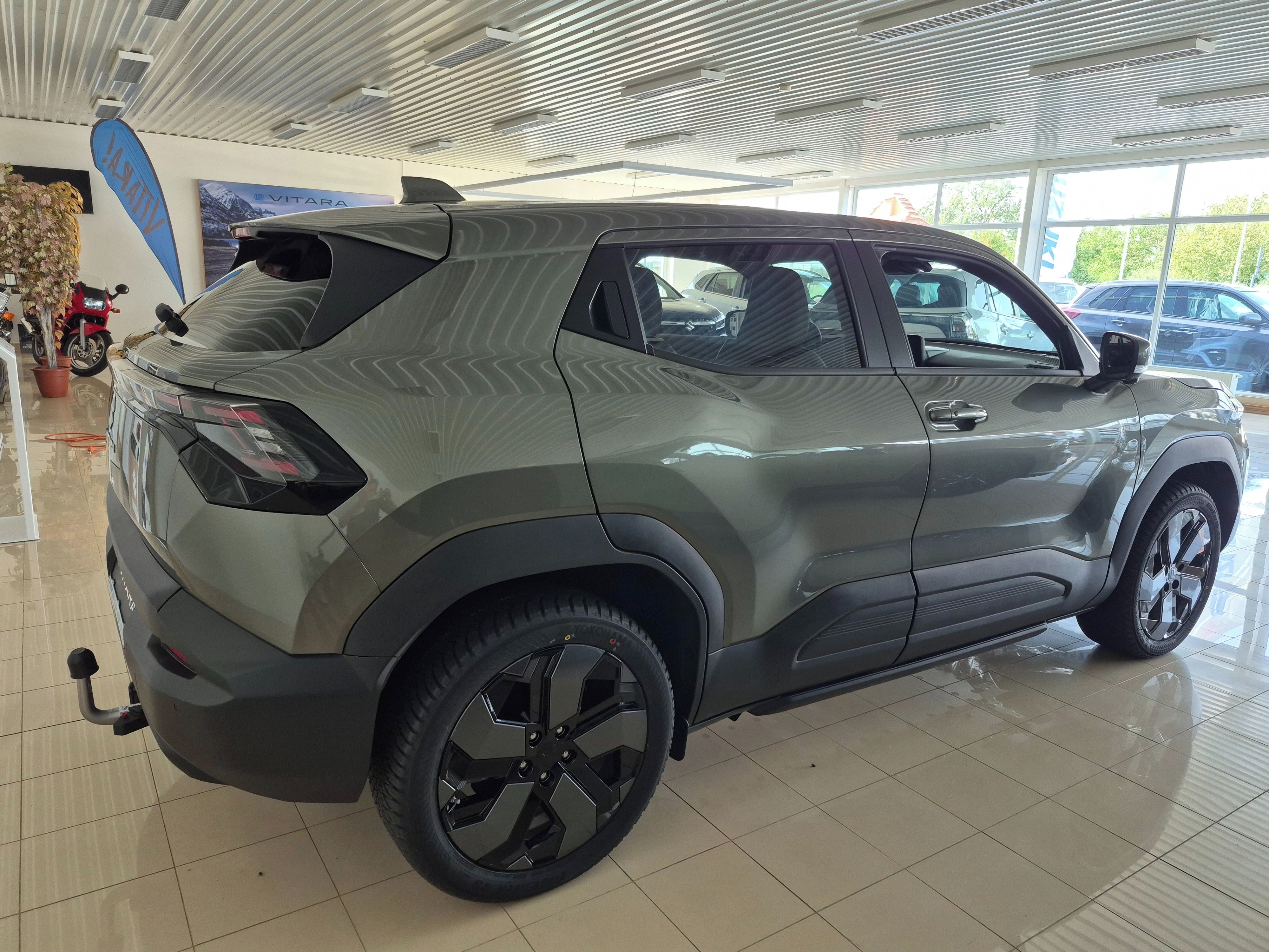 Suzuki e VITARA, Elegance 61 kW - fotka 6