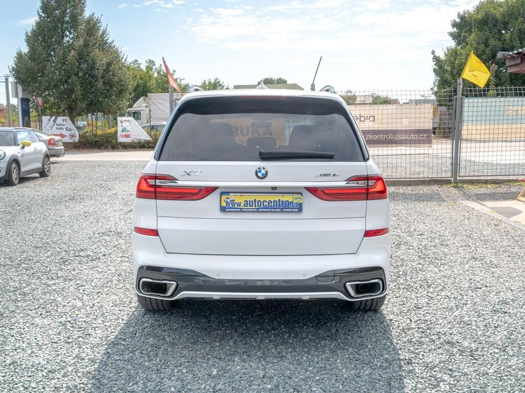 BMW X7, ČR 3.0i 250KW 7sed – INDIVIDUÁ - fotka 6