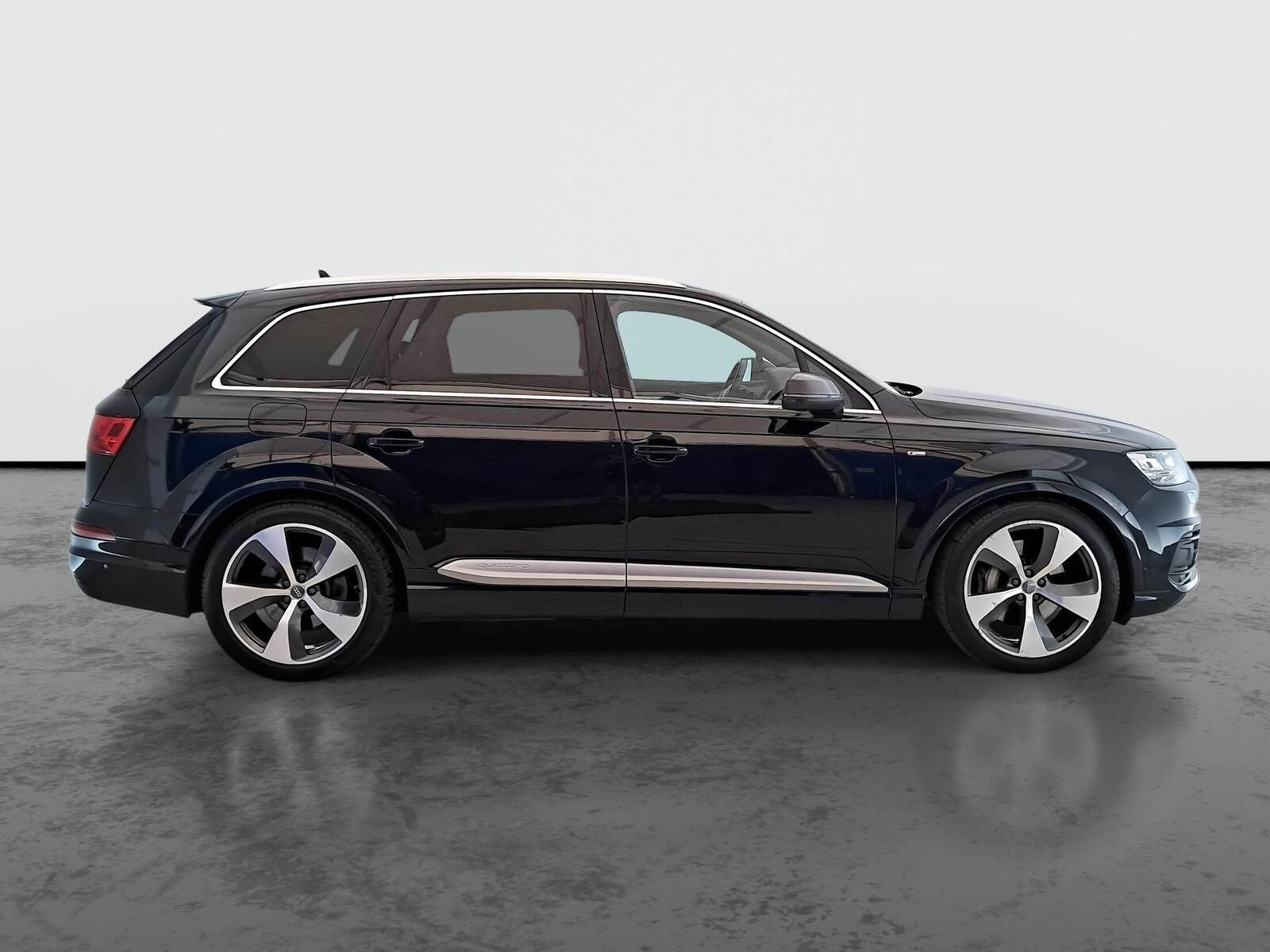 Audi Q7, 3.0 TDI, 4X4, Automat, 7 míst - fotka 6