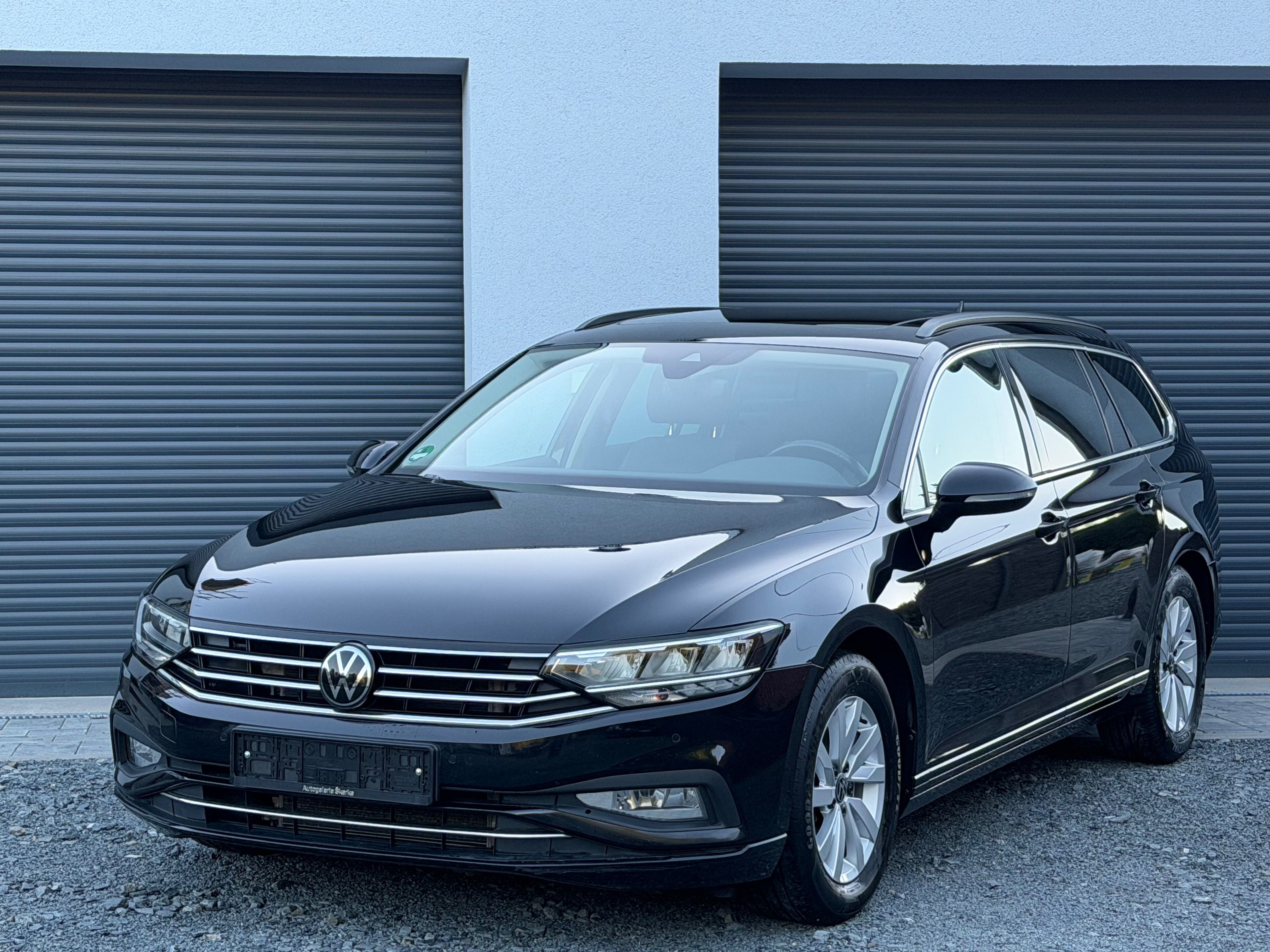 Volkswagen Passat, 2.0TDI 110KW TAŽNÉ KAMERA