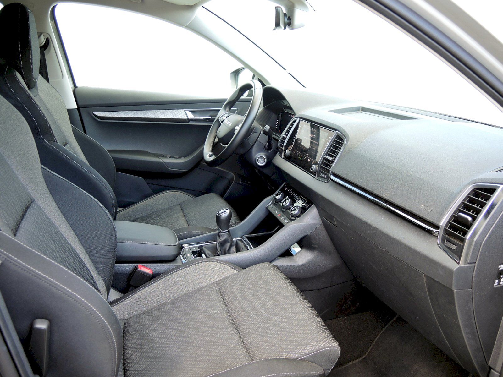 Škoda Karoq, 1.5 TSI 110kW Top Selection - fotka 6