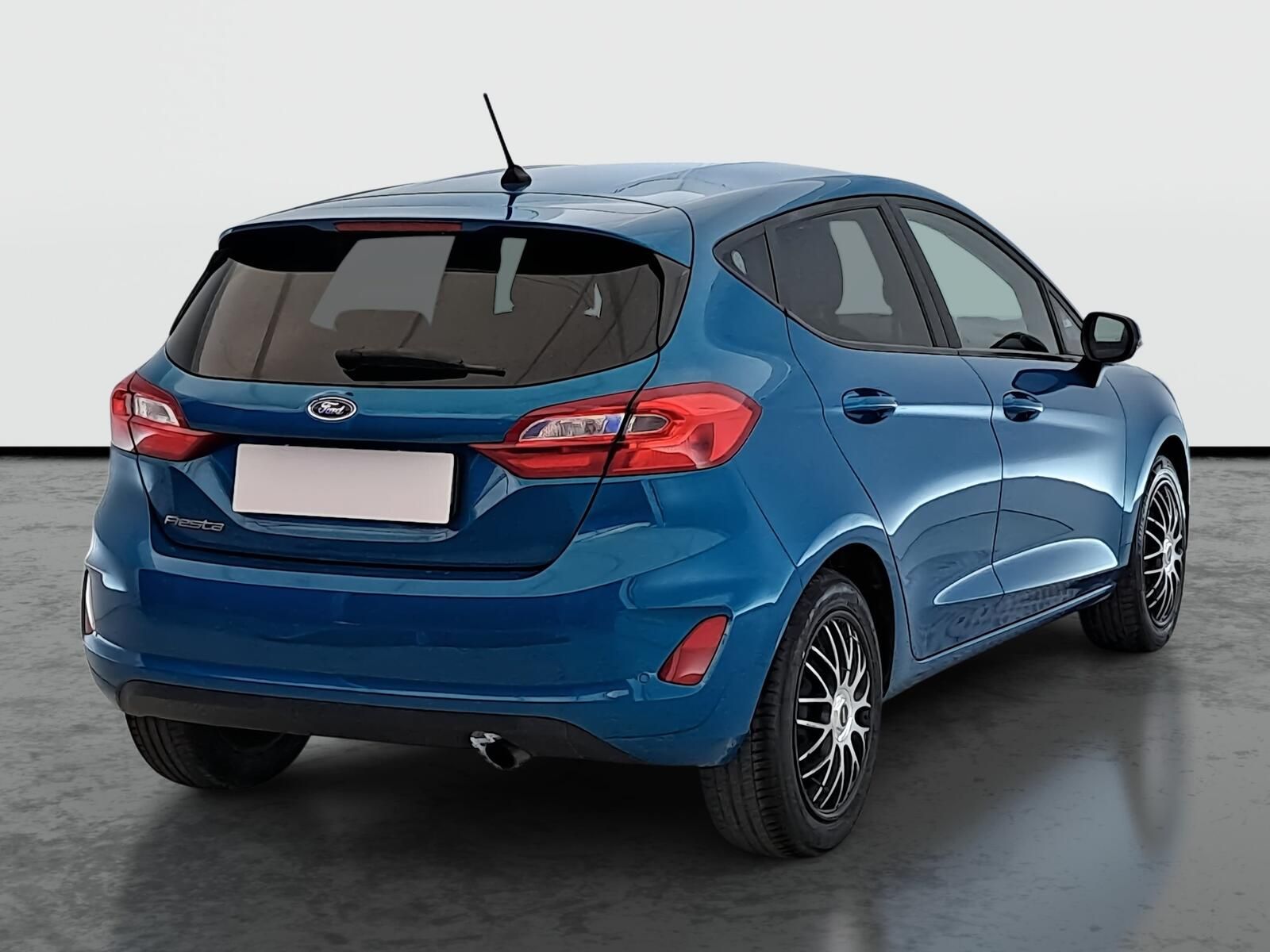 Ford Fiesta, 1.1, Klima, Tempomat - fotka 5