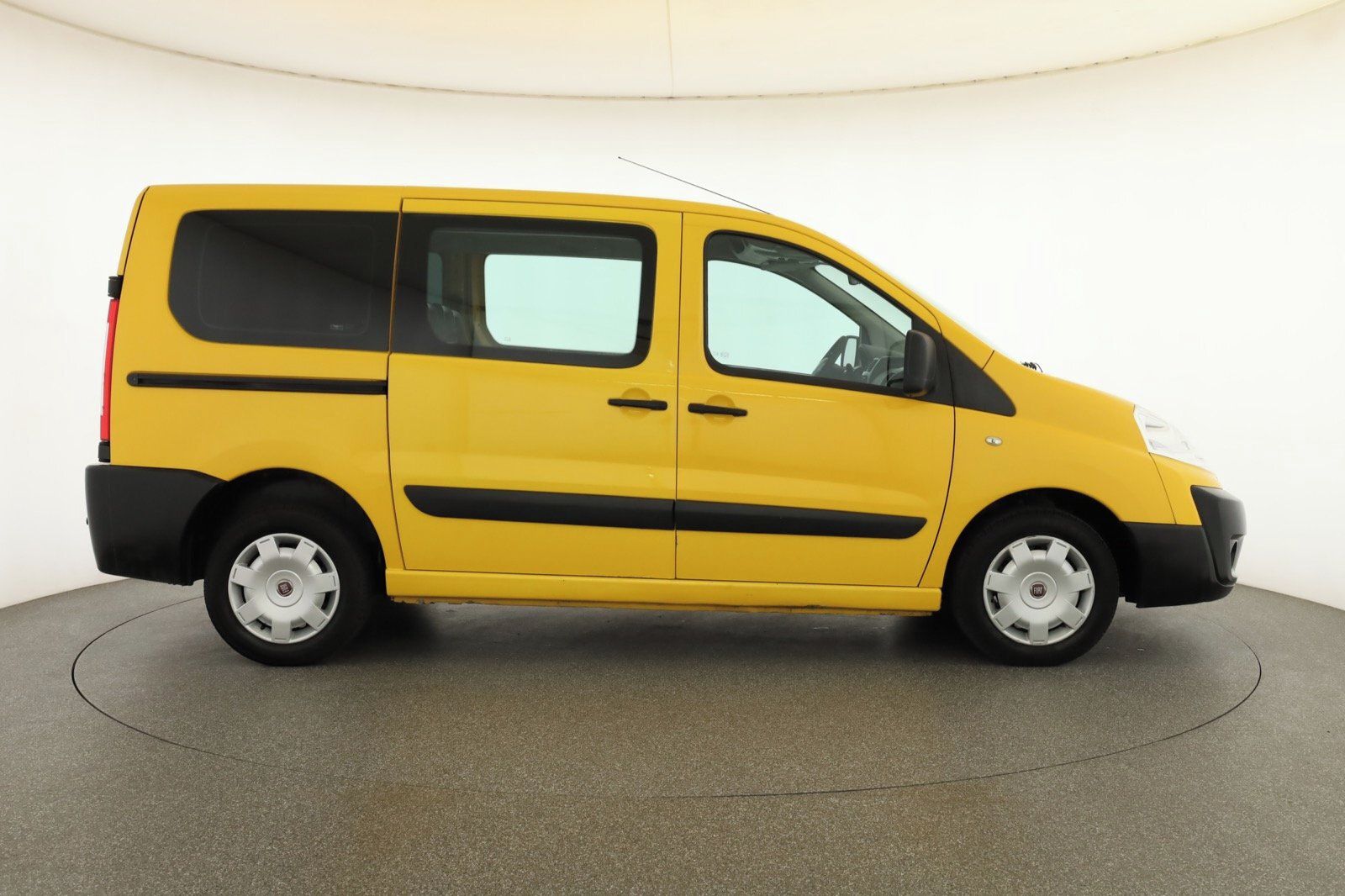 Fiat Scudo, 2.0 JTD, Bus, 6Míst - fotka 6