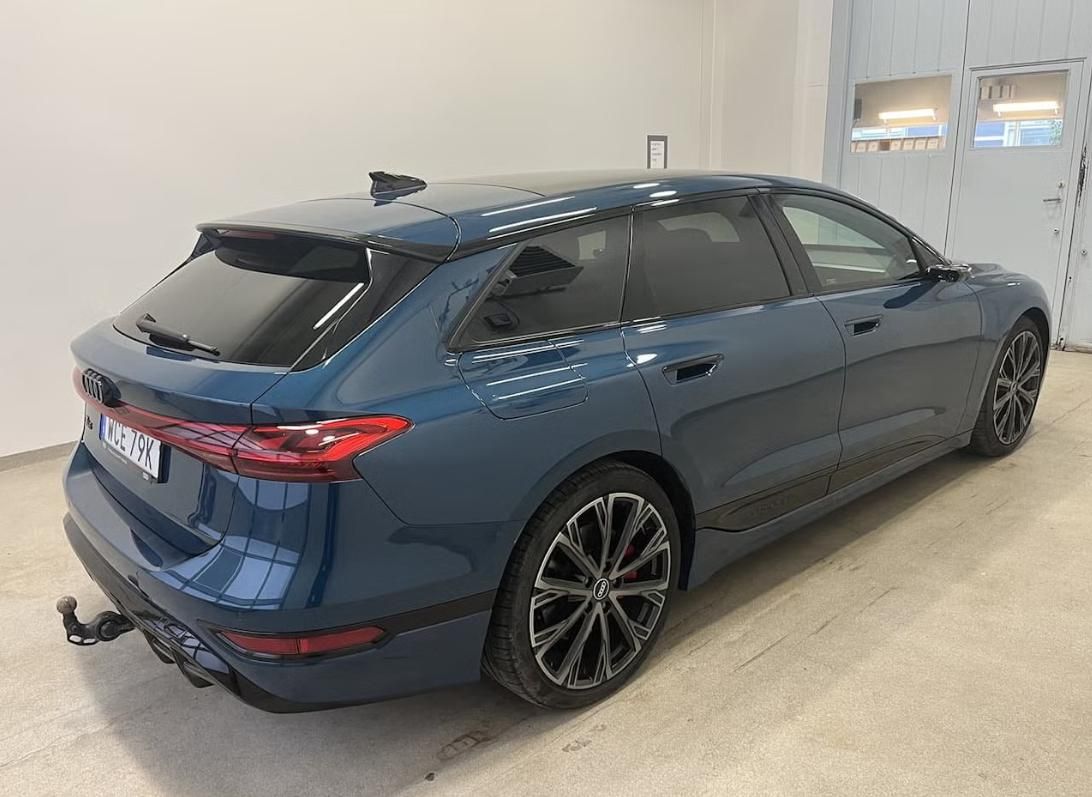 Audi A6 Avant, e-tron Performance Pano 360kam - fotka 2