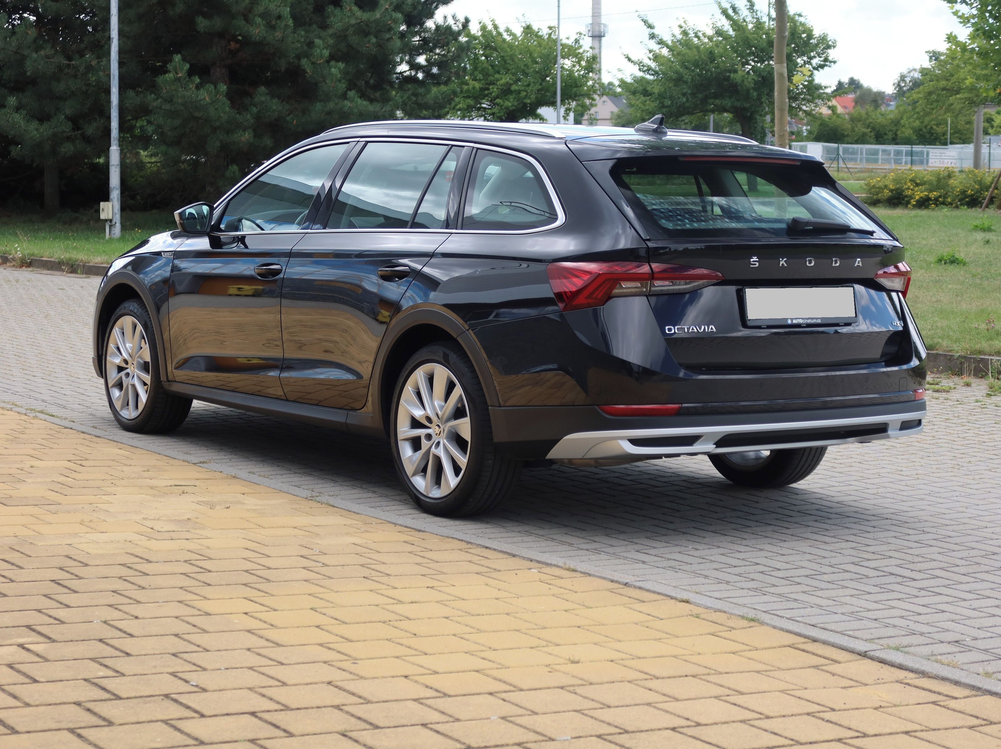 Škoda Octavia, Scout 2.0 TDI 110 Kw, 1.Maj - fotka 5