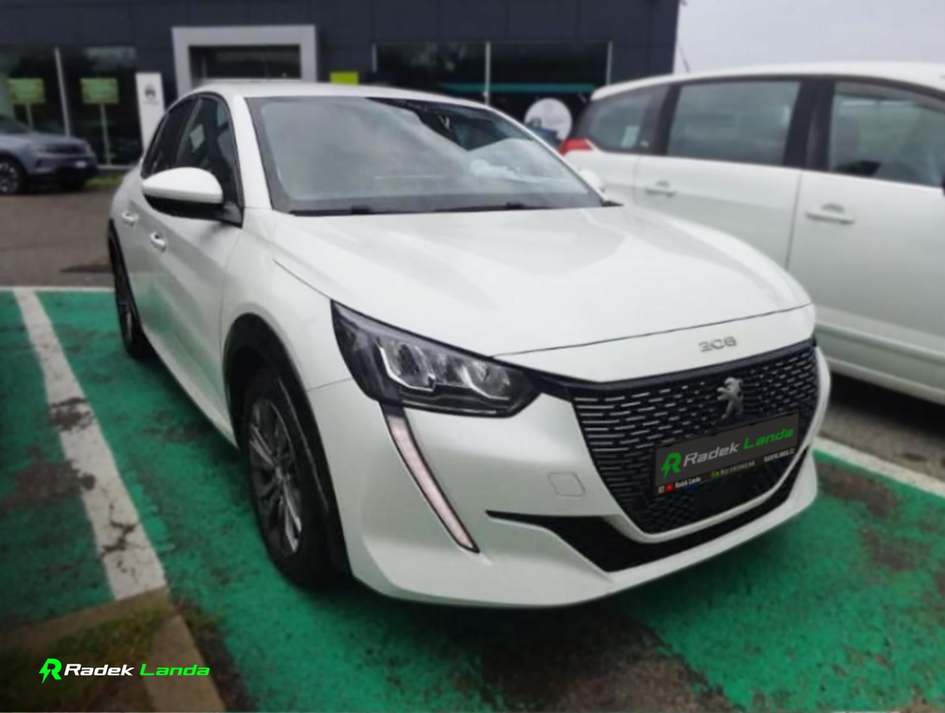 Peugeot 208, Allure Pack | DC 100 kW