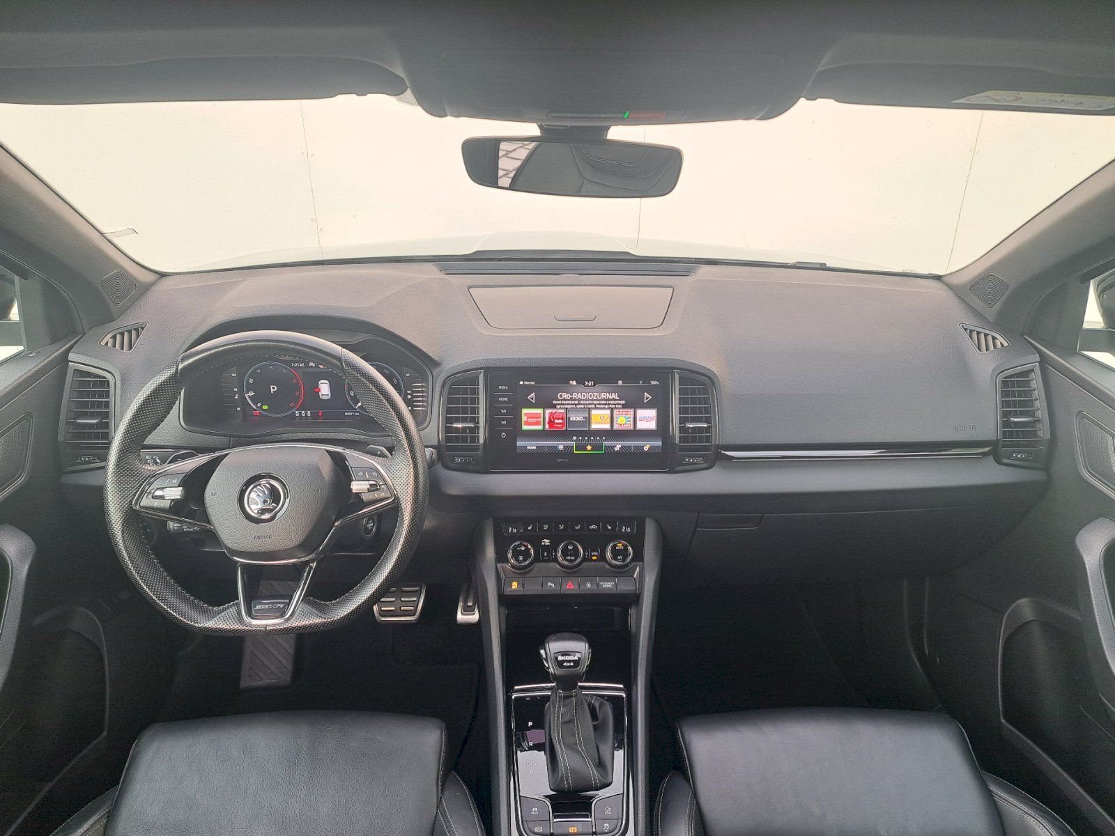 Škoda Karoq, 2,0TDI 110kW DSG SportLine Exc - fotka 5