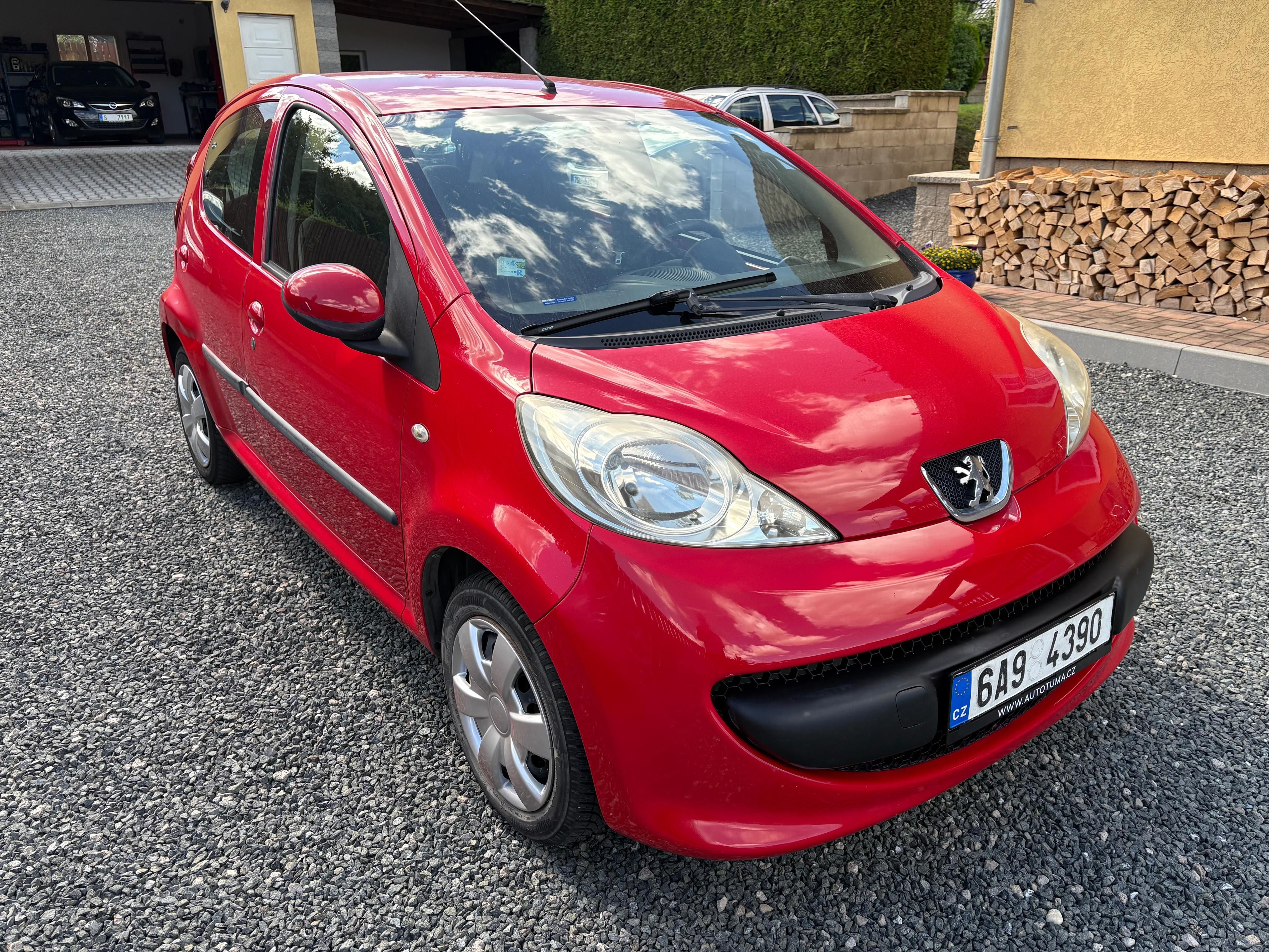 Peugeot 107, 50 kw, nové v ČR - fotka 3