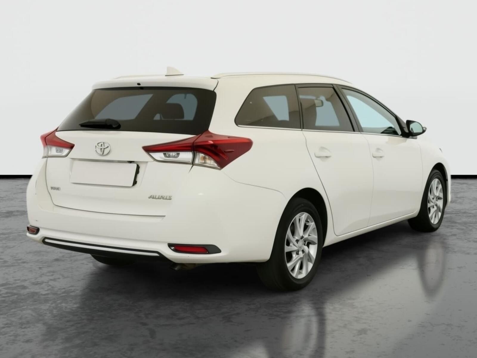 Toyota Auris, 1.6 Valvematic, ČR,1.maj - fotka 5