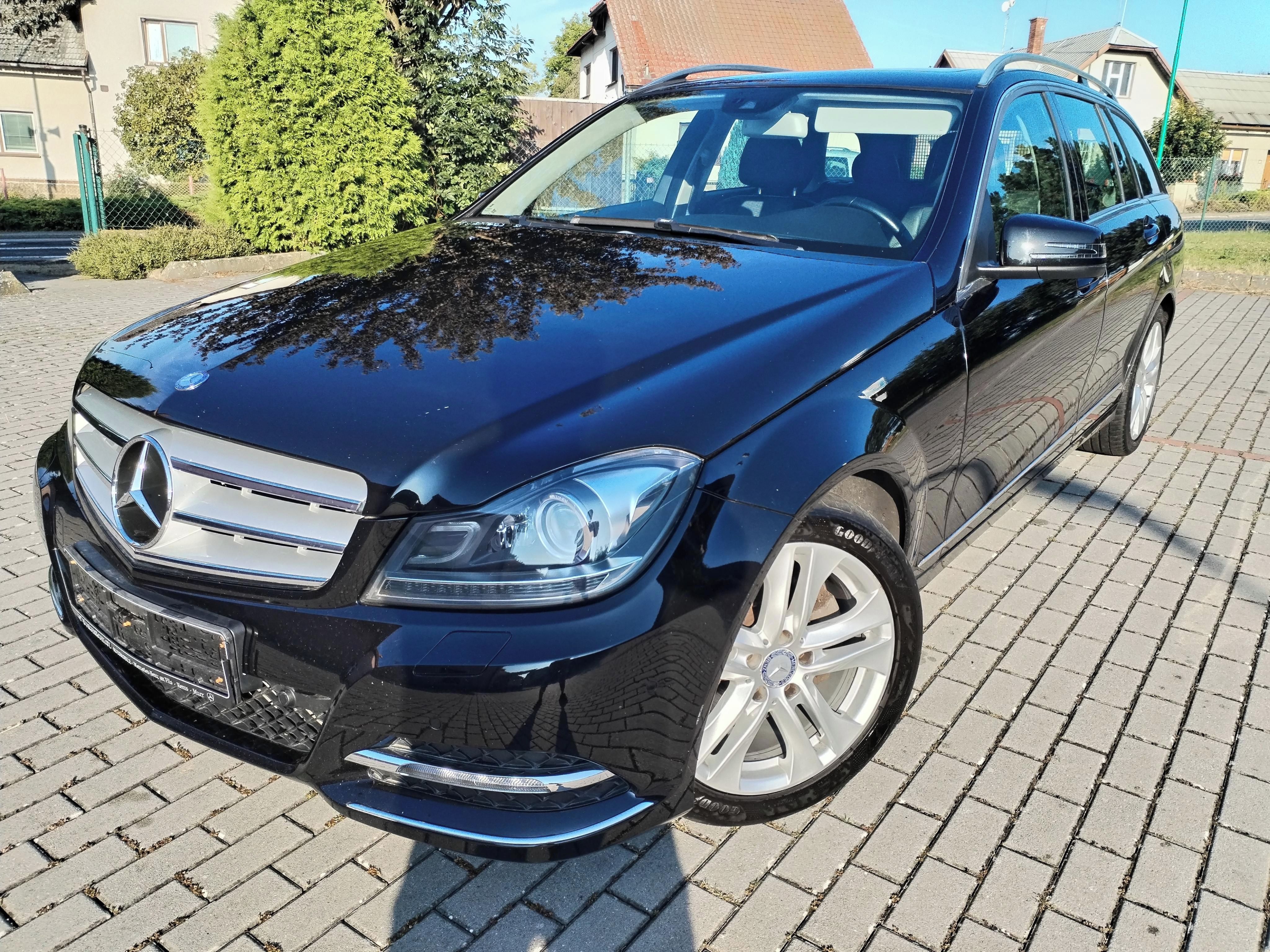 Mercedes-Benz Třídy C, C 250 CDI 150KW TOP STAV - fotka 3