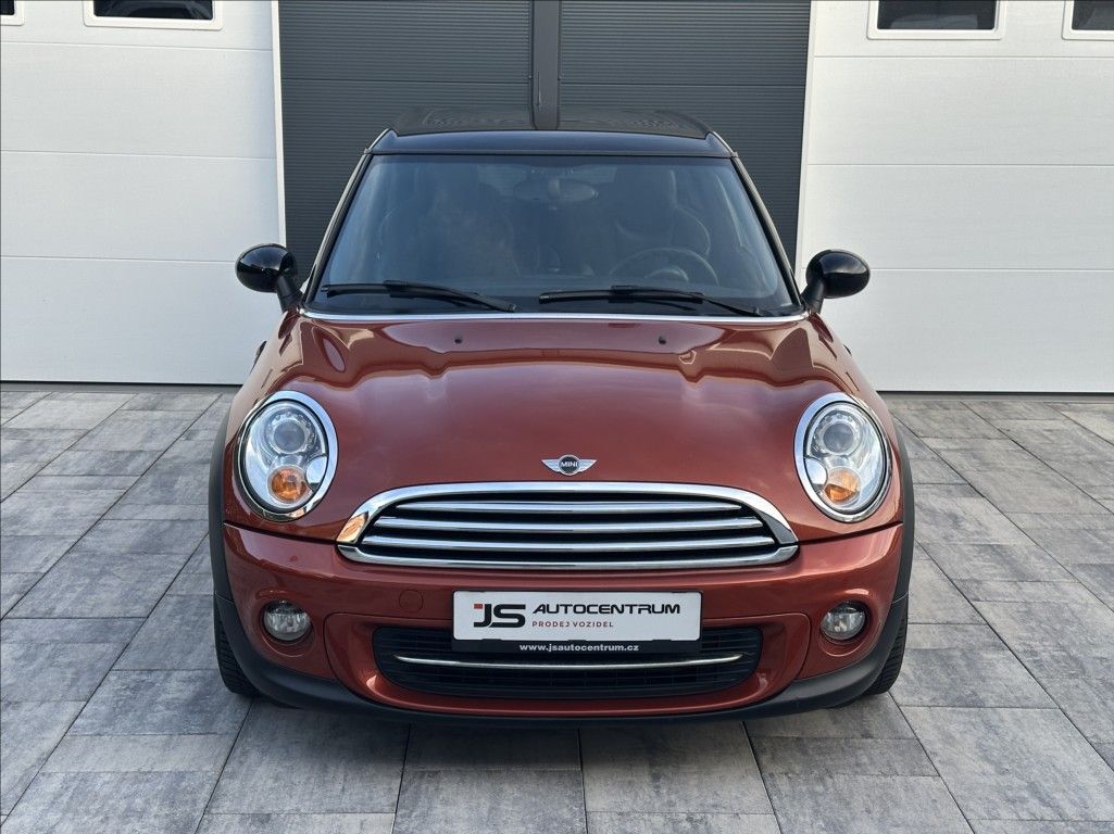 Mini Clubman, 1,6 122PS  Chili JCW Recaro - fotka 3