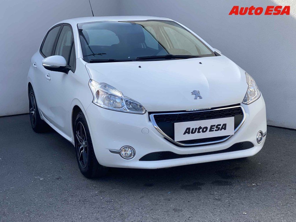Peugeot 208, 1.2 VTi