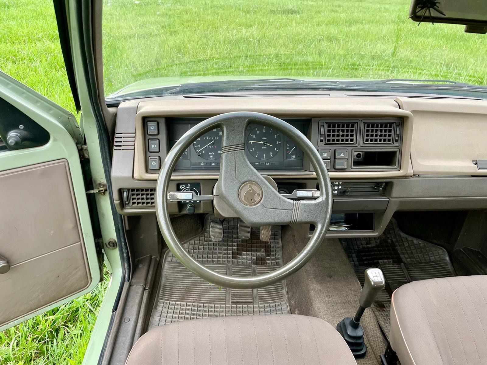Škoda Favorit, 136 L - fotka 6