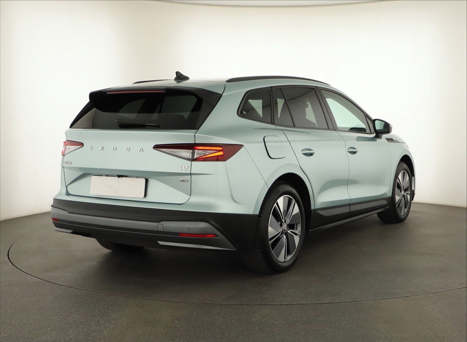 Škoda Enyaq iV, 60 (62 kWh), Automat - fotka 5
