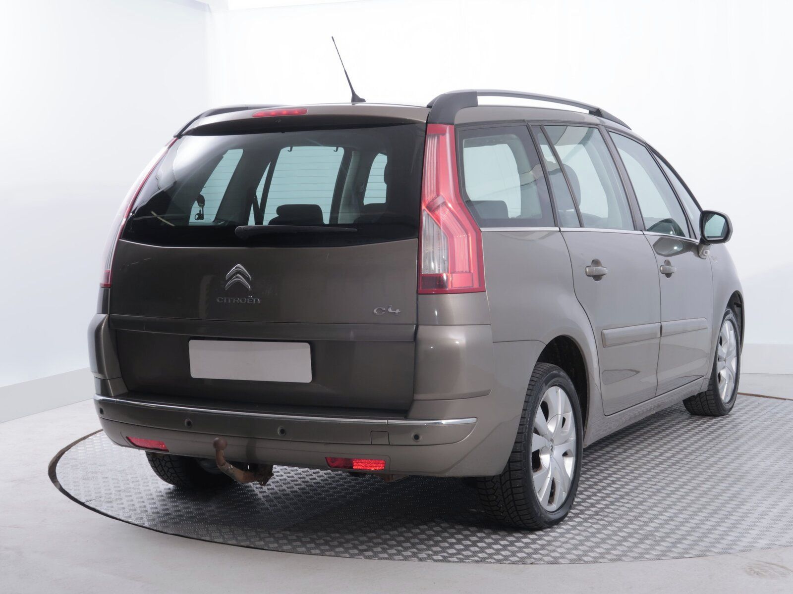 Citroën Grand C4 Picasso, 1.6 HDi, 7 míst, po STK, Tažné - fotka 5