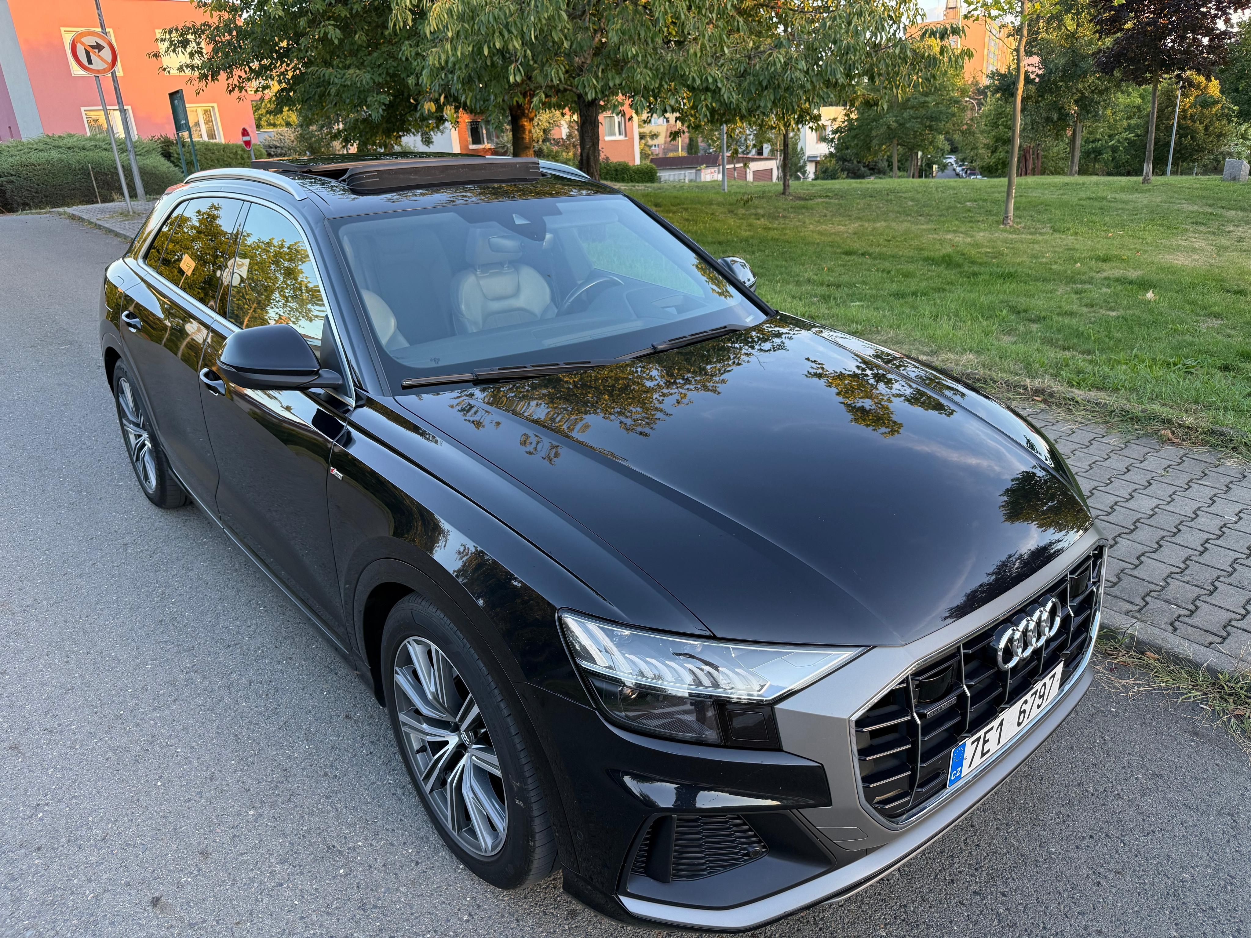 Audi Q8, 50 tdi S-line bohatá výbava - fotka 5