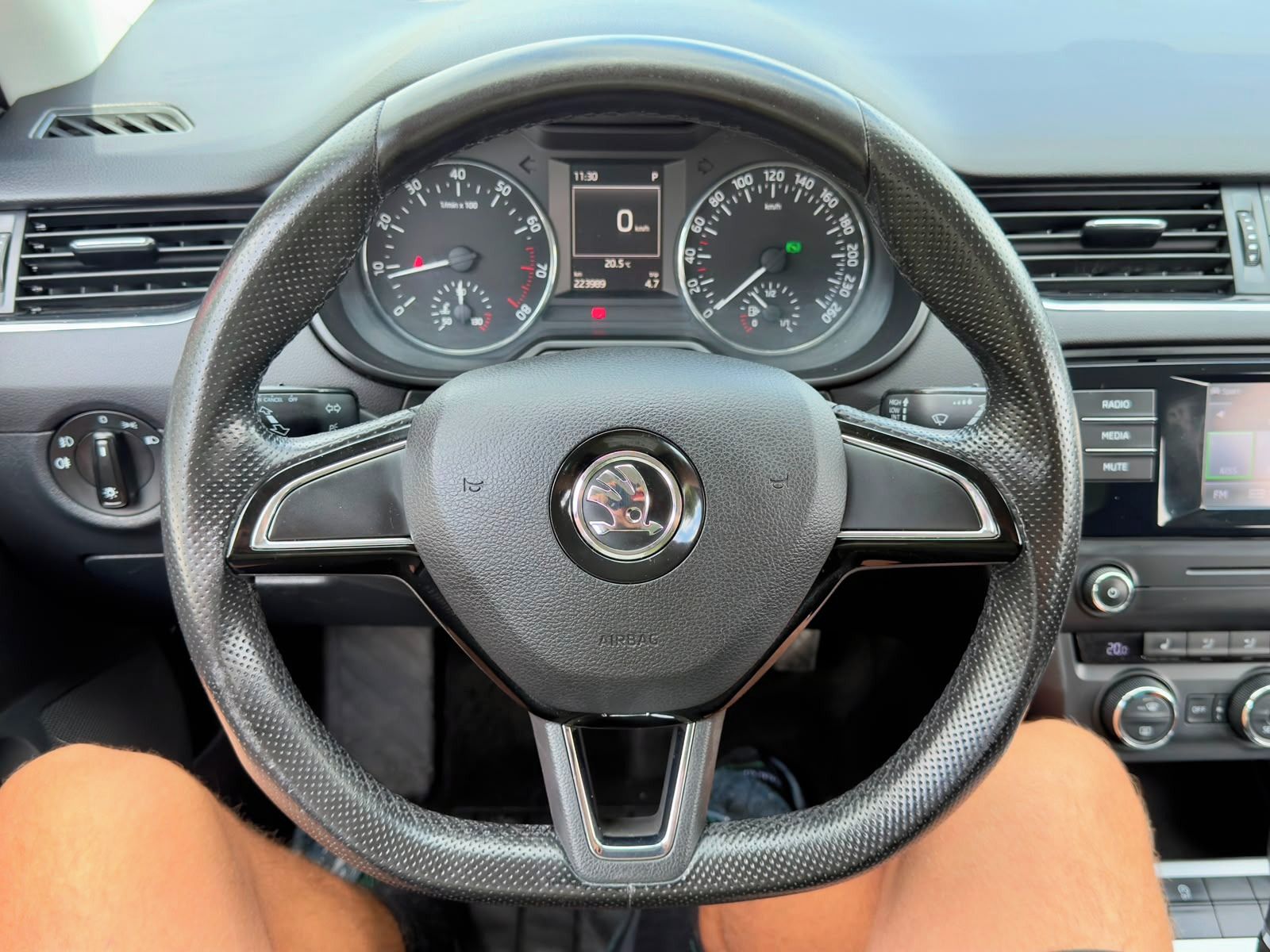 Škoda Octavia, DSG 4x4 ELEGANCE SERVIS - fotka 6