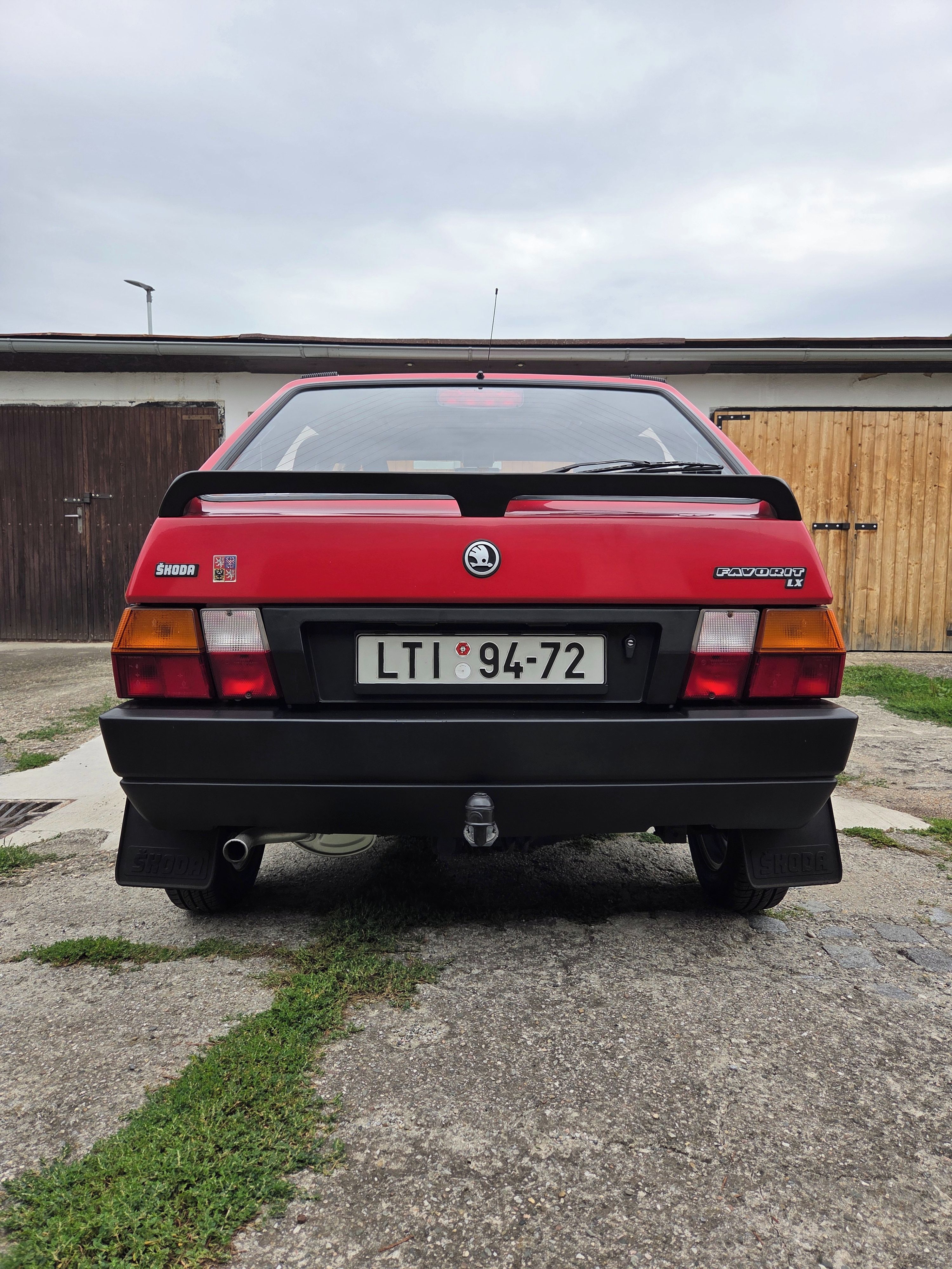 Škoda Favorit, 135 LX - fotka 3