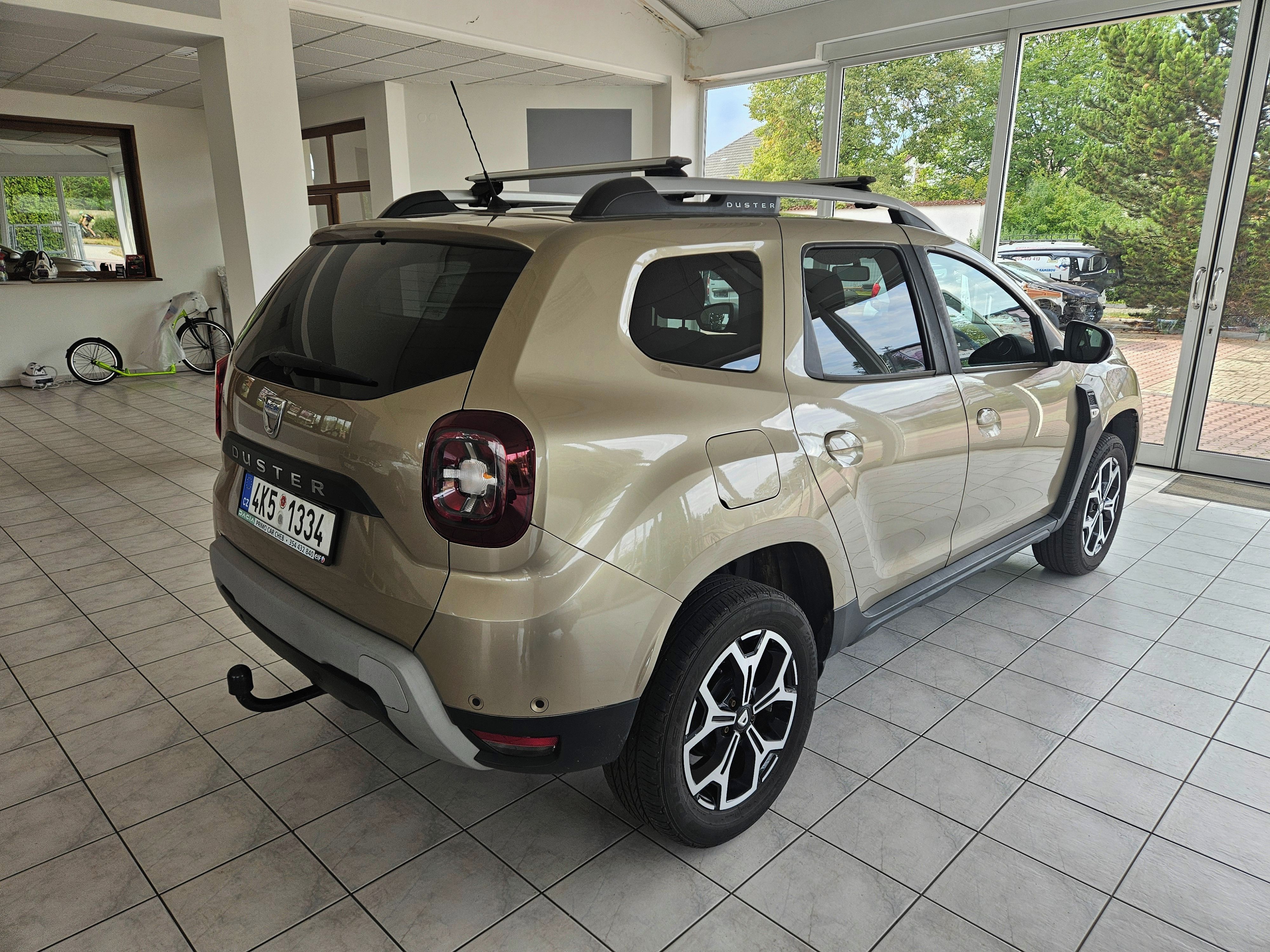 Dacia Duster, 1,6 SCe 4x4 PRESTIGE ZÁVĚS - fotka 6