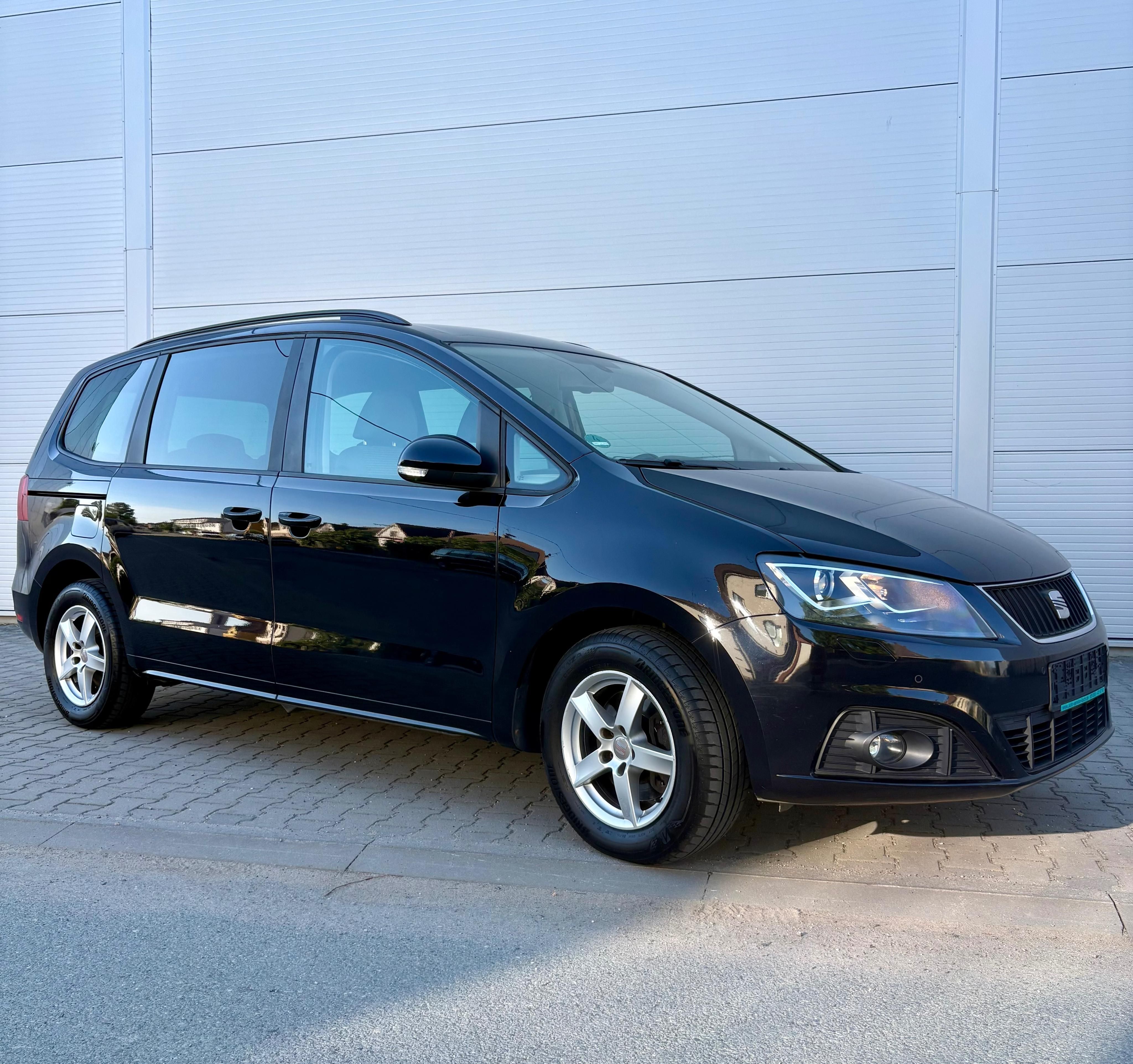 Seat Alhambra - fotka 2