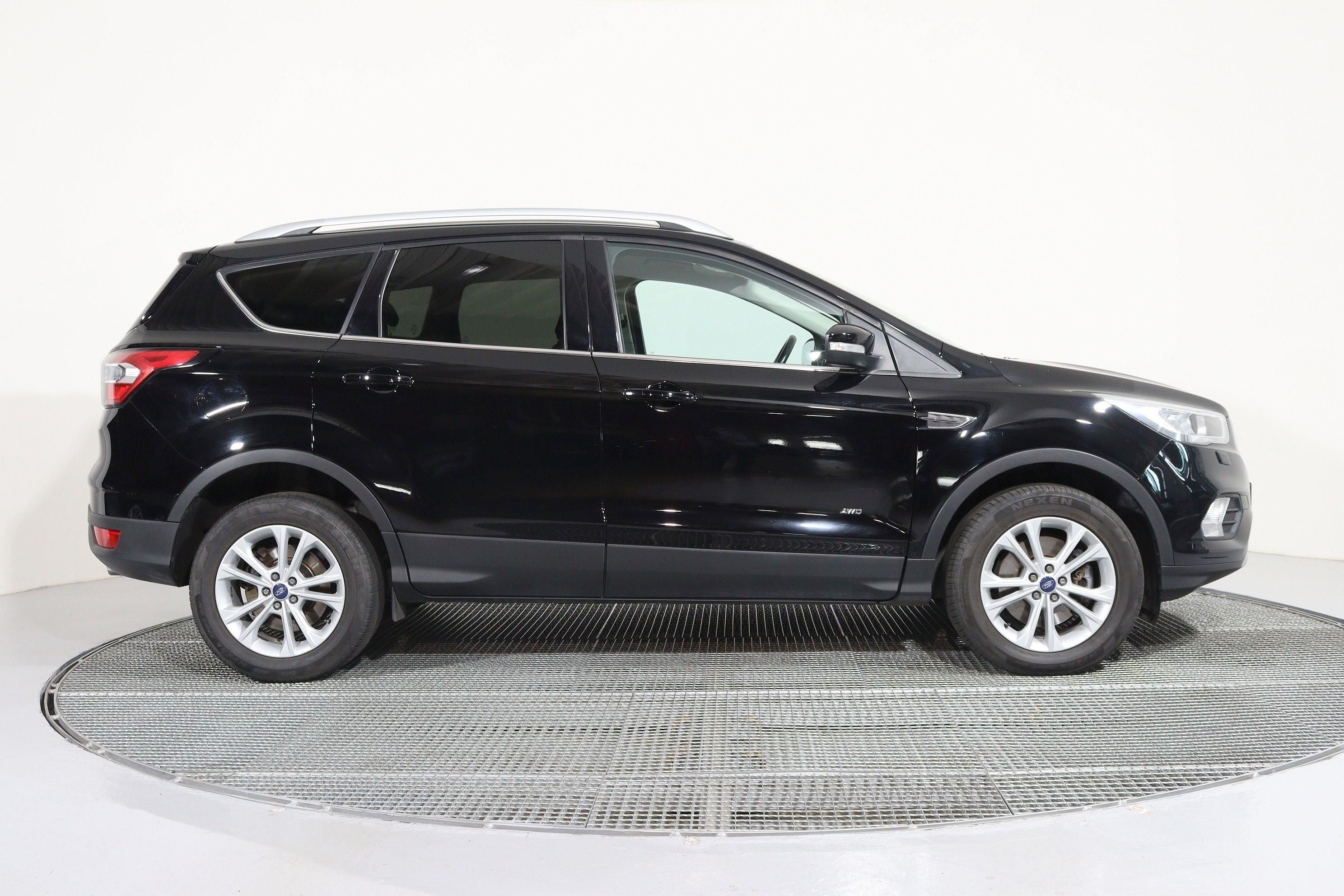 Ford Kuga, 2.0 TDCI 4X4 TITANIUM/TAŽNÉ ZA - fotka 3