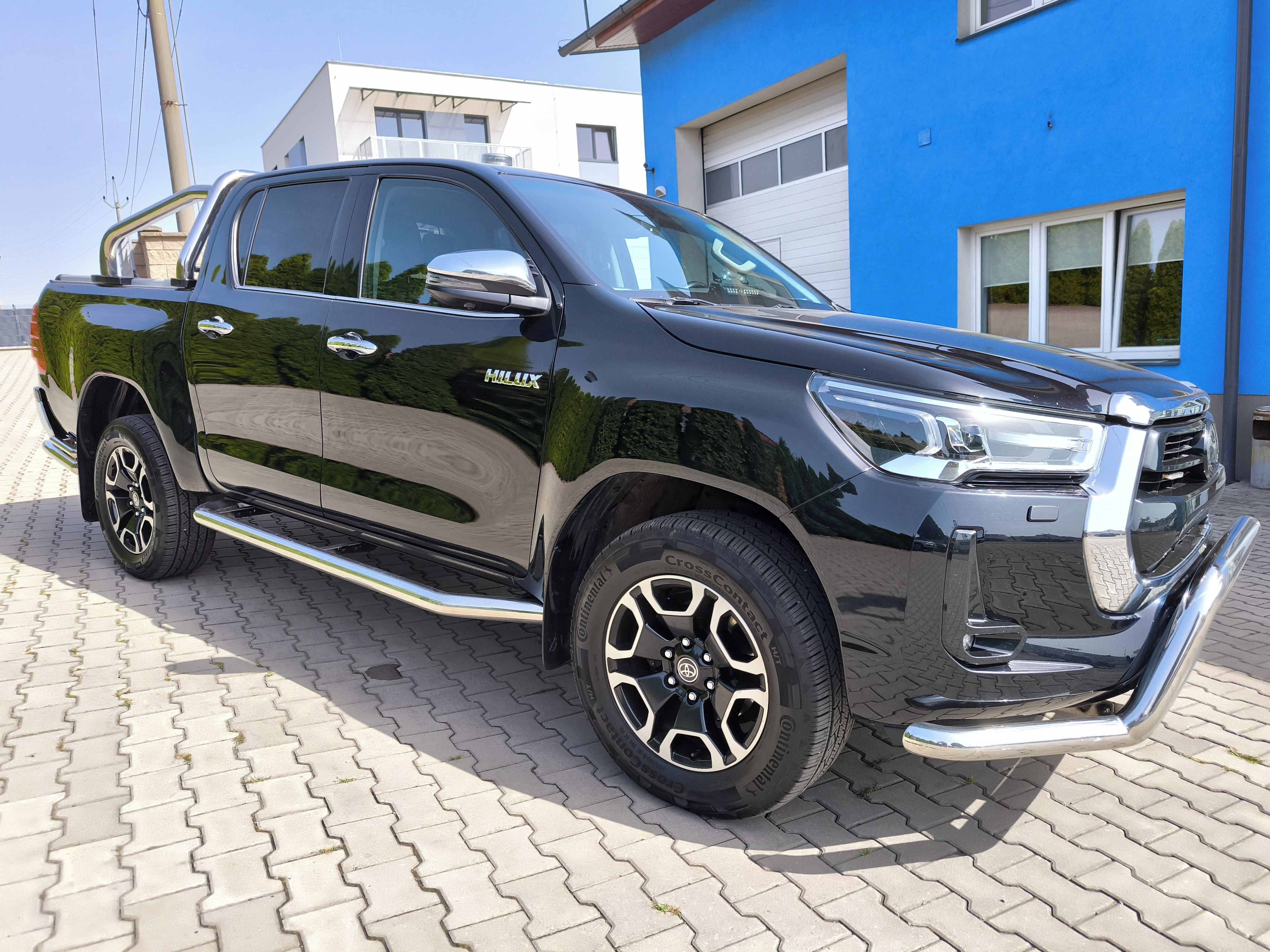 Toyota Hilux, 2.8D-4D Executive VIP - fotka 3