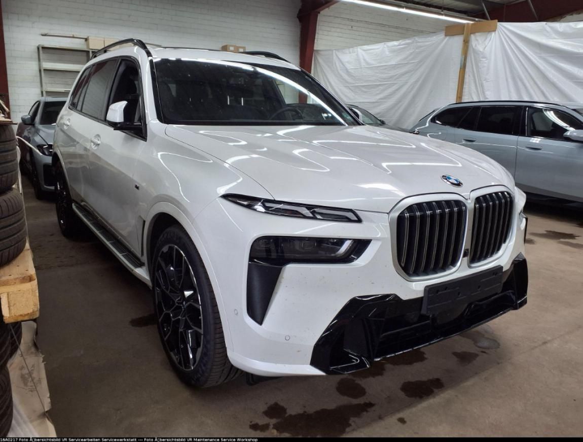 BMW X7, xDrive40i