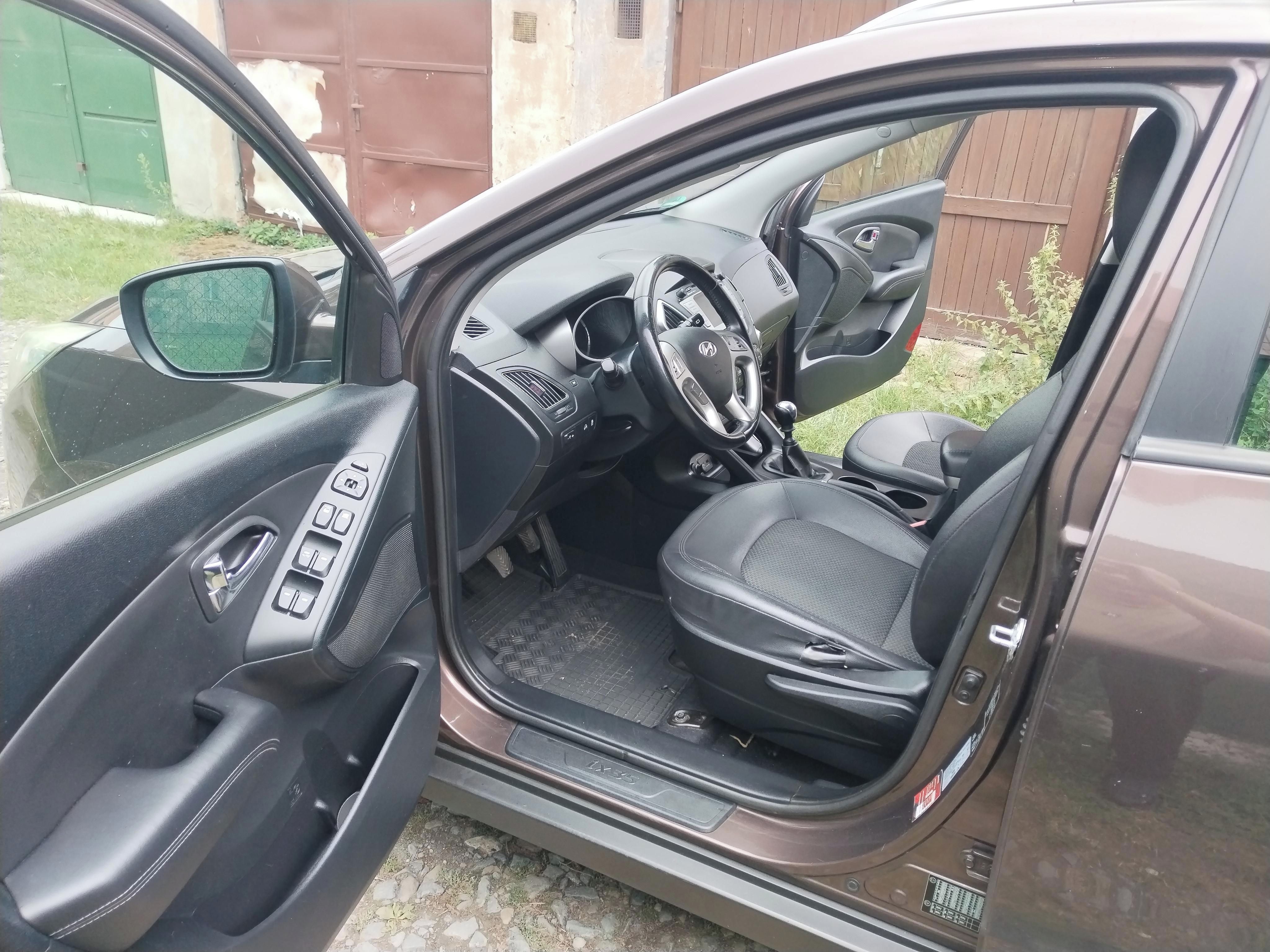 Hyundai ix35, 1.6i,TRIKOLOR PREMIUM PLUS - fotka 6