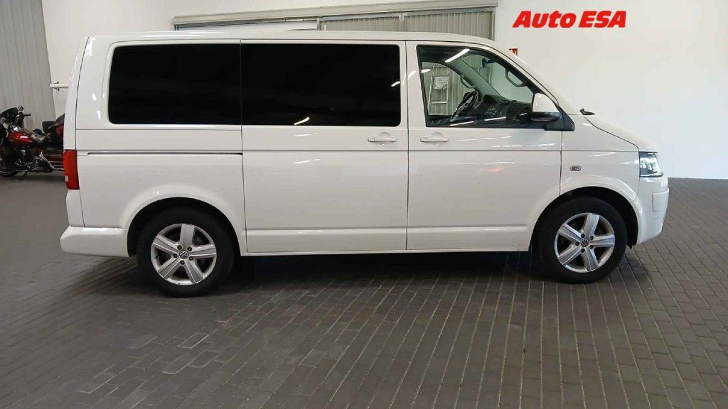 Volkswagen Multivan, 2.0TDi,xenon,nez.topení - fotka 4