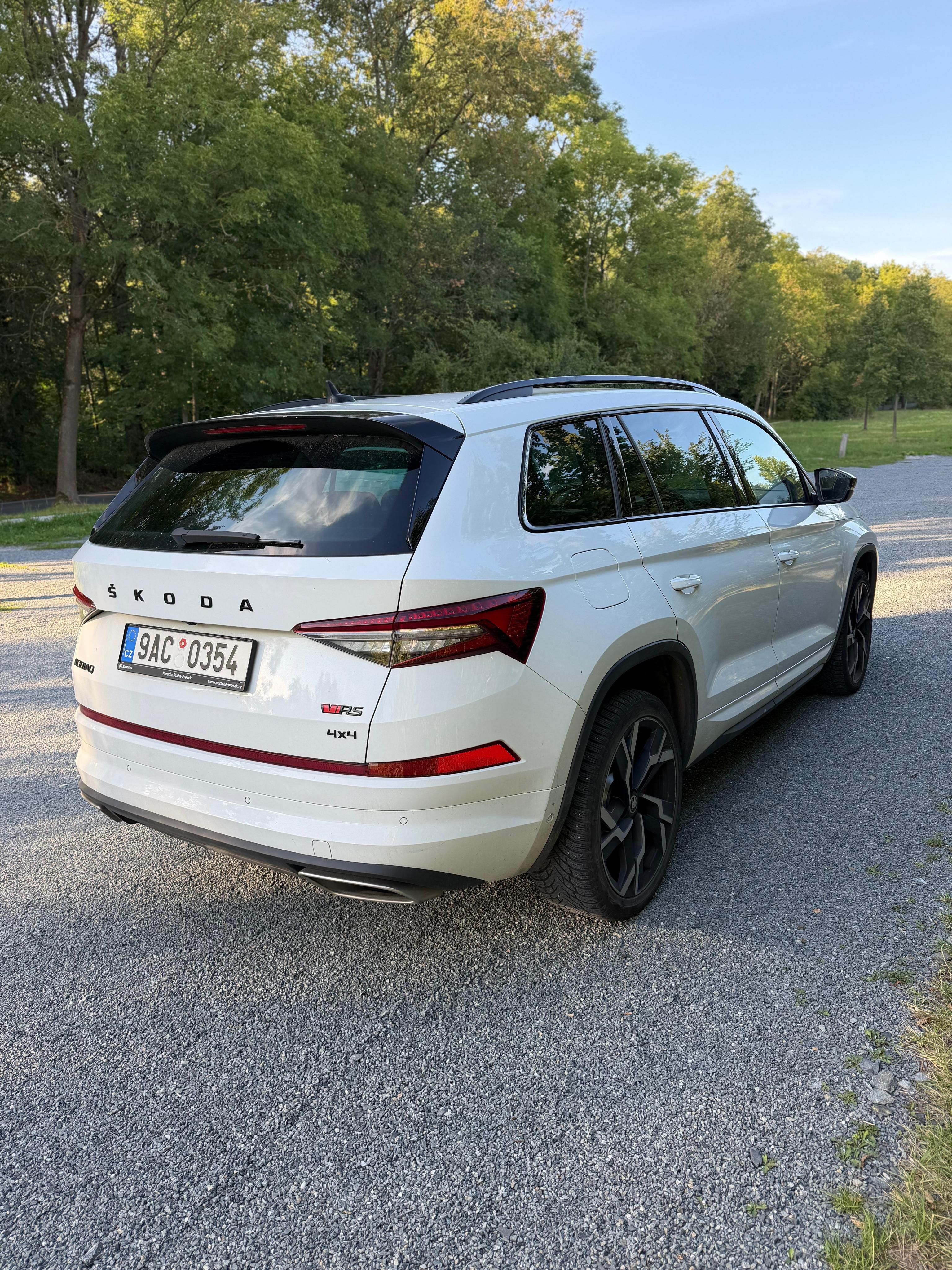 Škoda Kodiaq, Škoda Kodiaq RS 2.0 TSI 180 kW - fotka 4