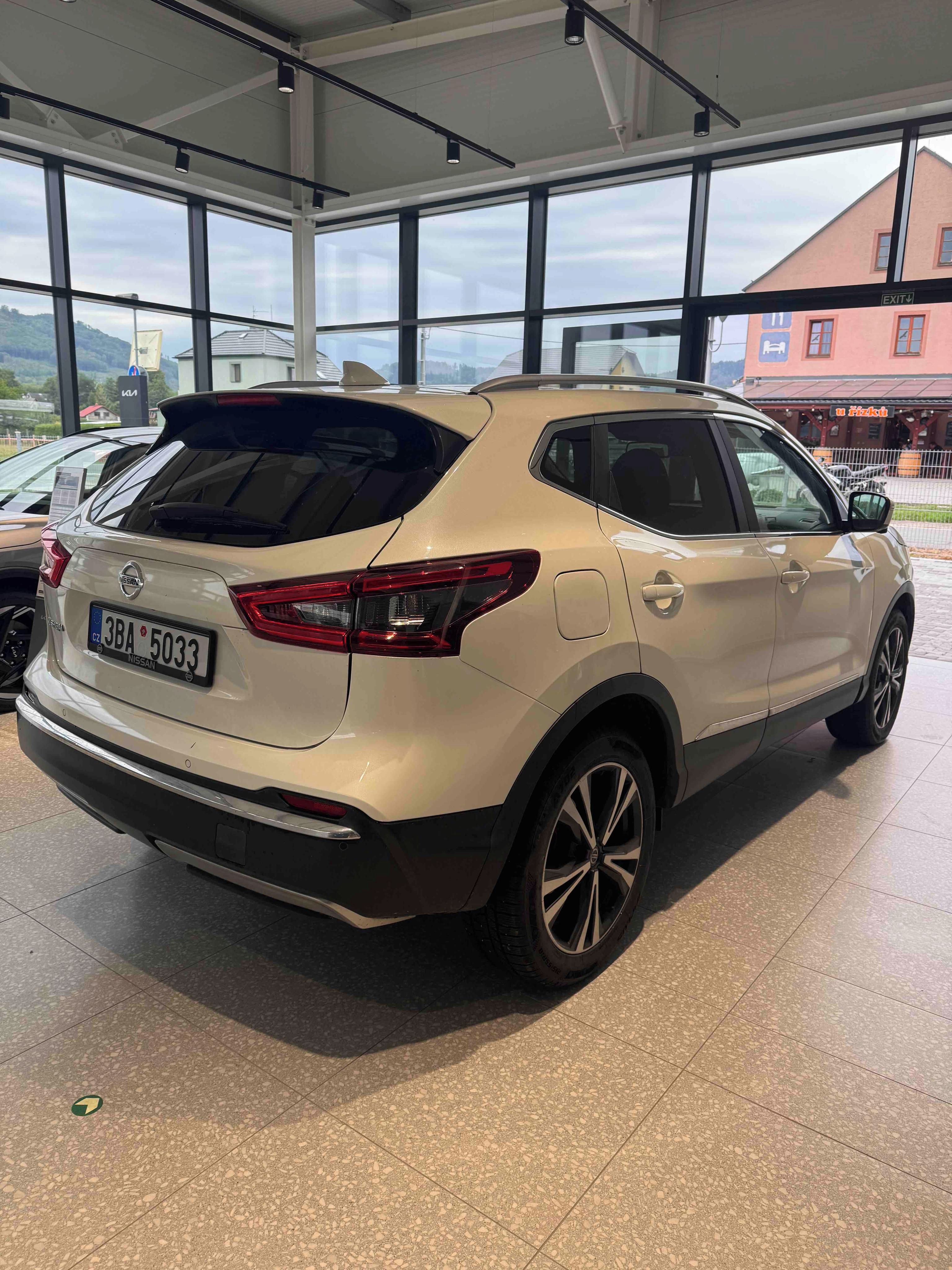 Nissan Qashqai, 1.6 DIG-T N-CONECTA - fotka 3