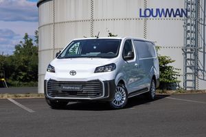 Toyota Proace, L2 - 2.0L Diesel 6 MT Active