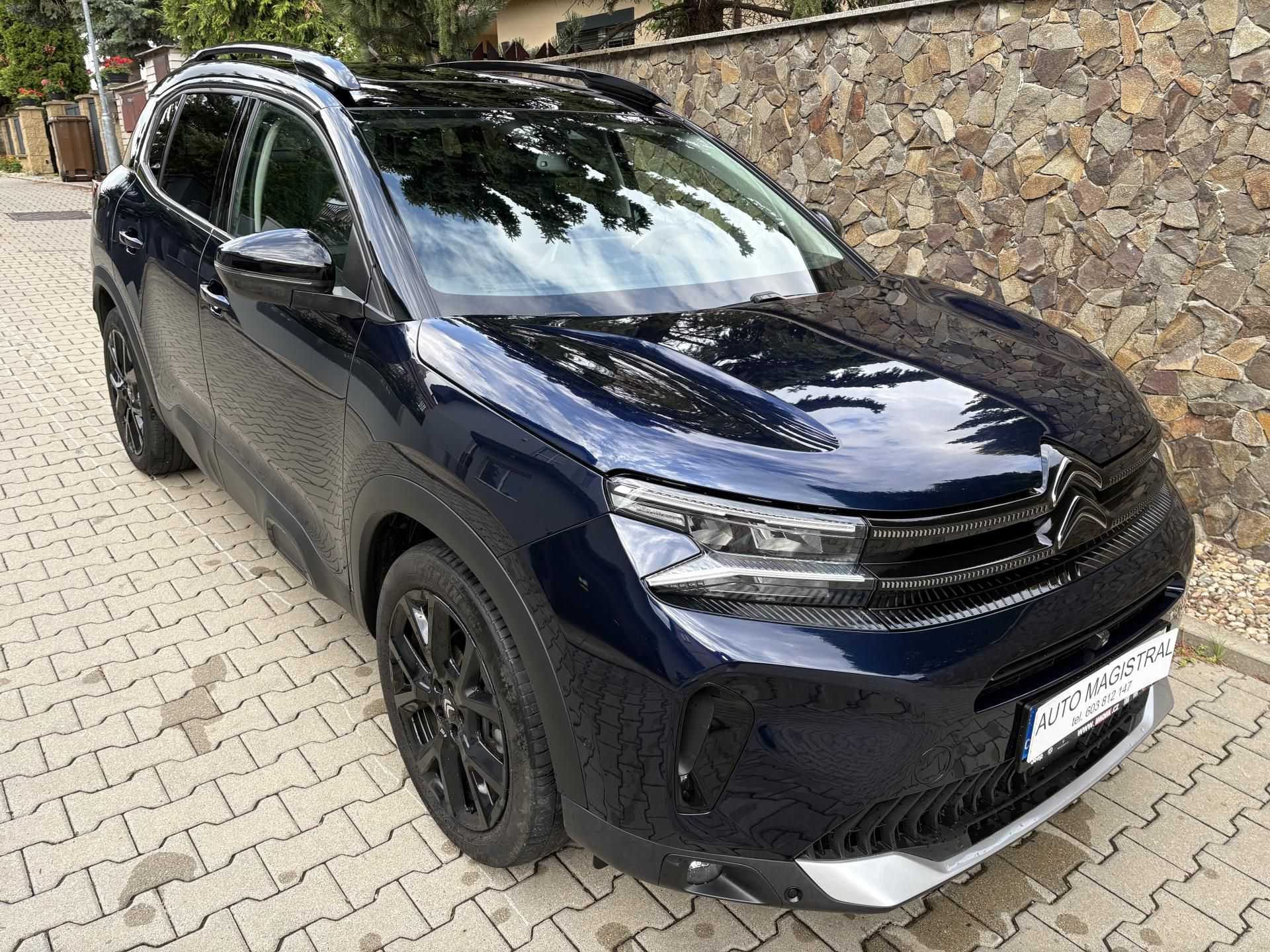 Citroën C5 Aircross, 1.2 PT HYBRID 100kW MAX.VÝBAVA - fotka 2